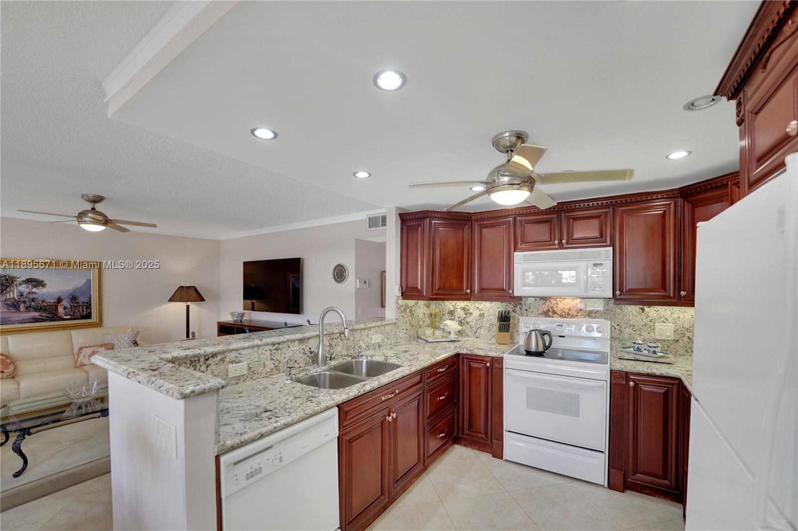 115 Grantham A # 115, Deerfield Beach Unit: 115