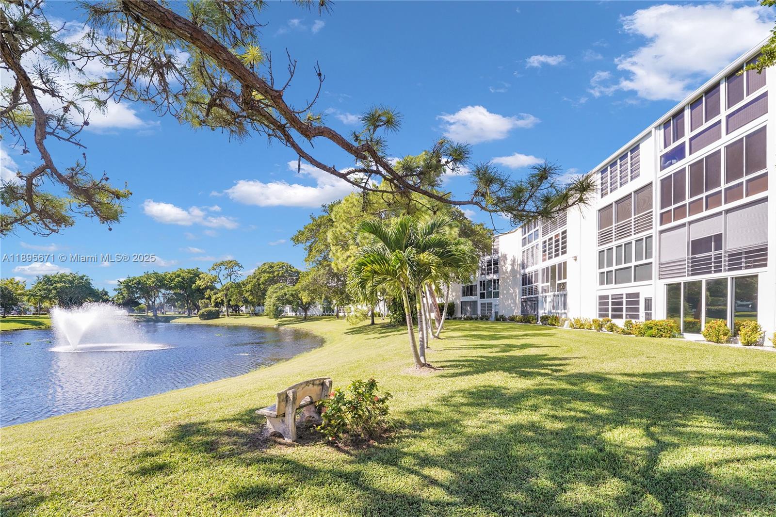 115 Grantham A # 115, Deerfield Beach Unit: 115