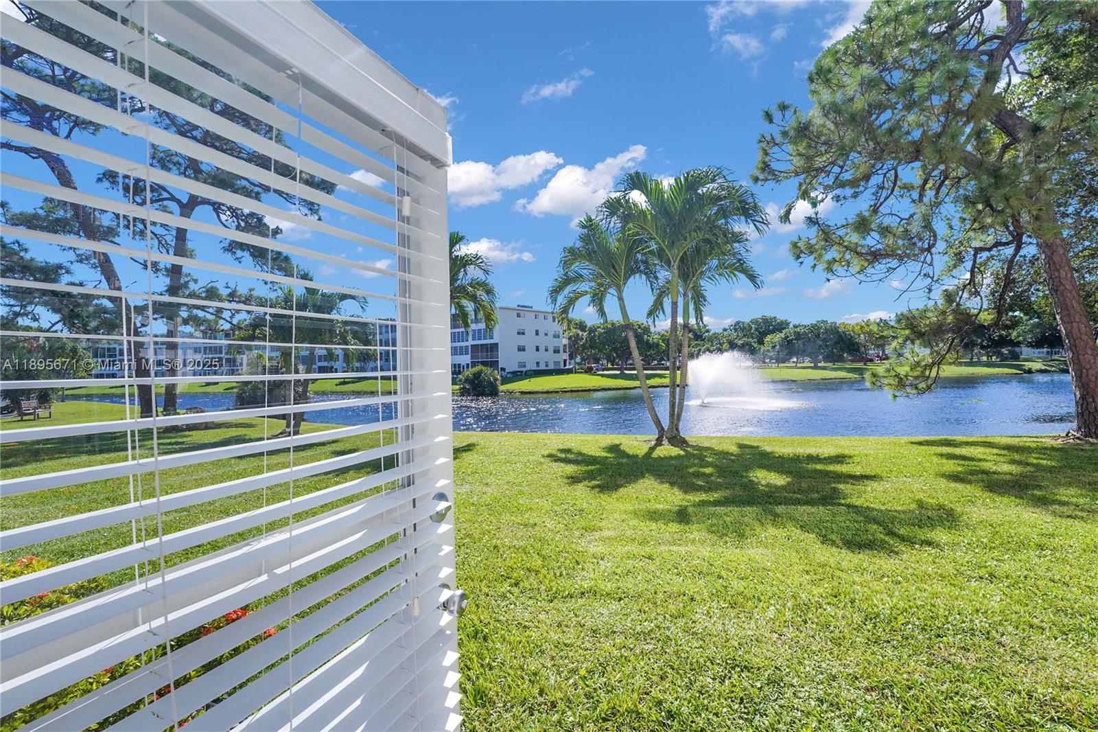 115 Grantham A # 115, Deerfield Beach Unit: 115