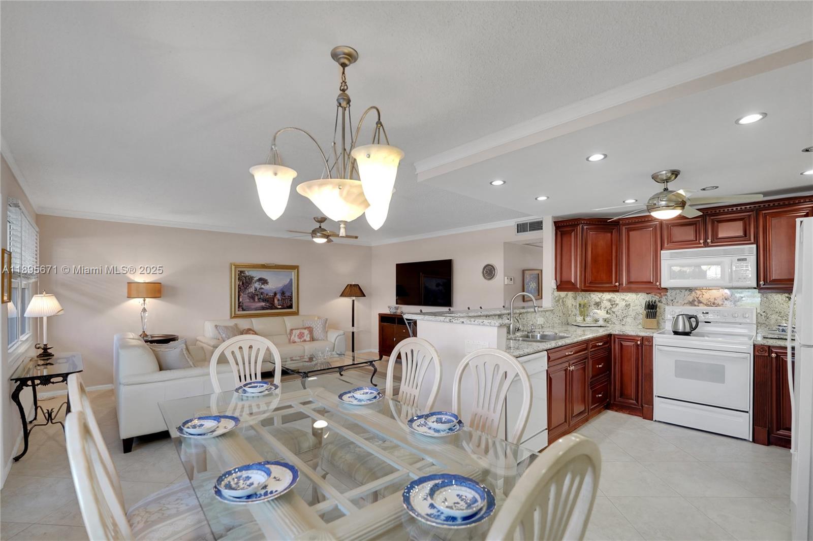 115 Grantham A # 115, Deerfield Beach Unit: 115