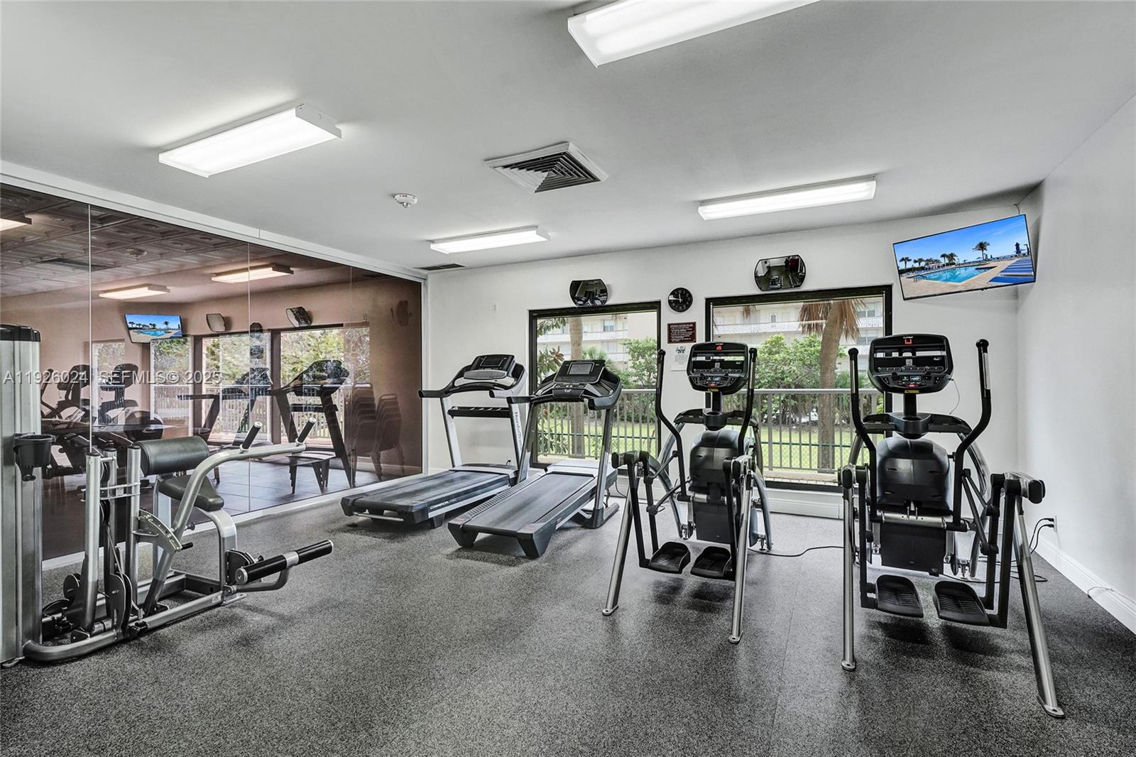 1920 S Ocean Dr # 16B