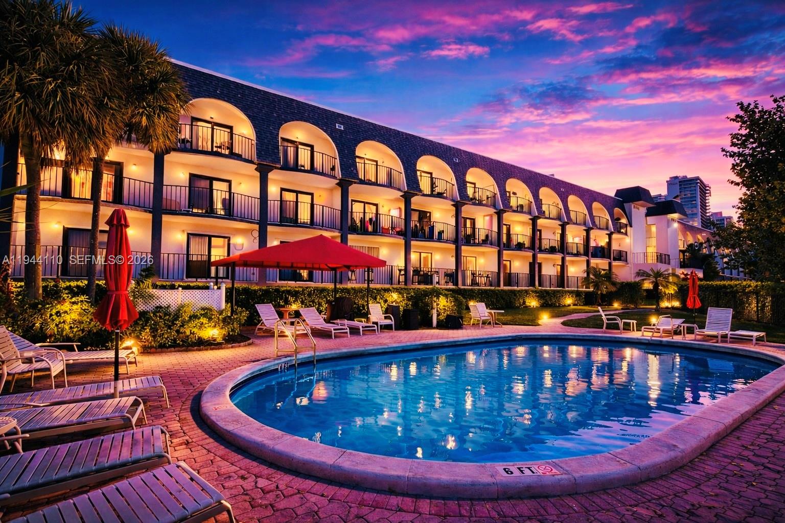 4013 N Ocean Dr # 108