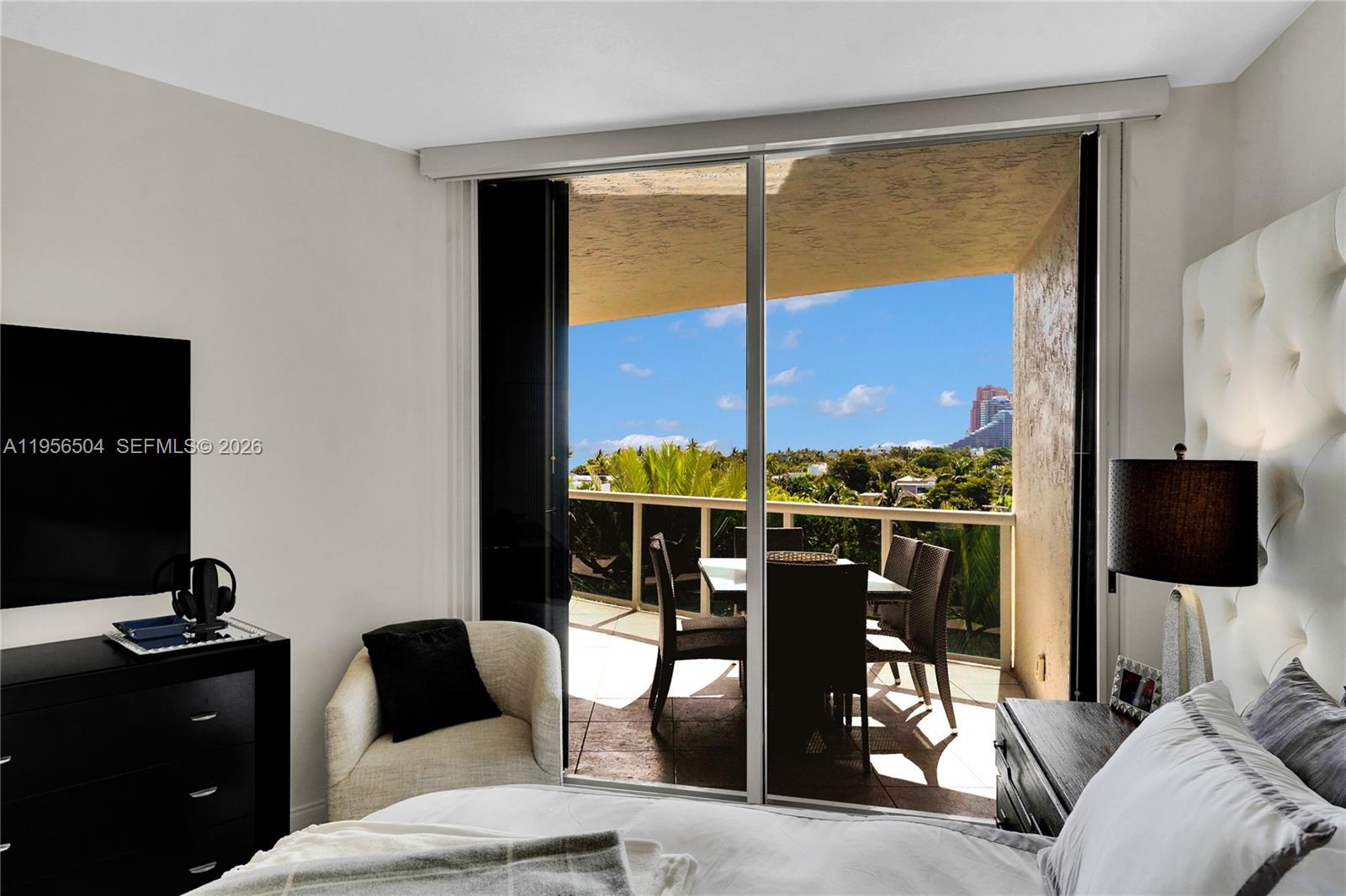 3100 N Ocean Blvd # 606