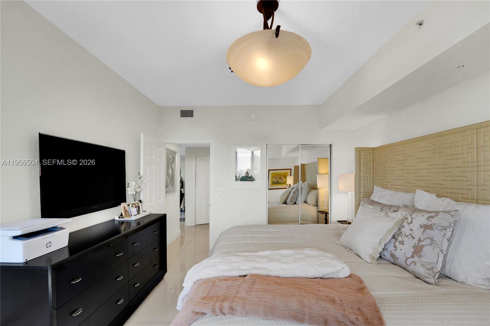 3100 N Ocean Blvd # 606