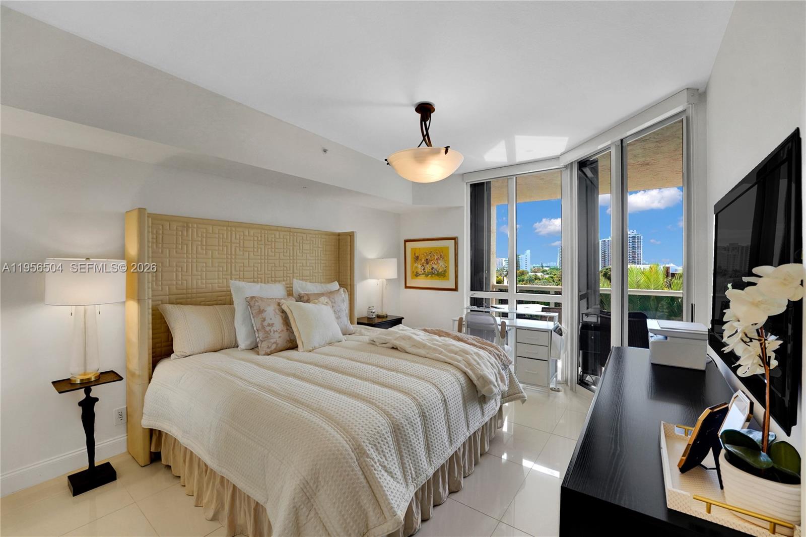 3100 N Ocean Blvd # 606