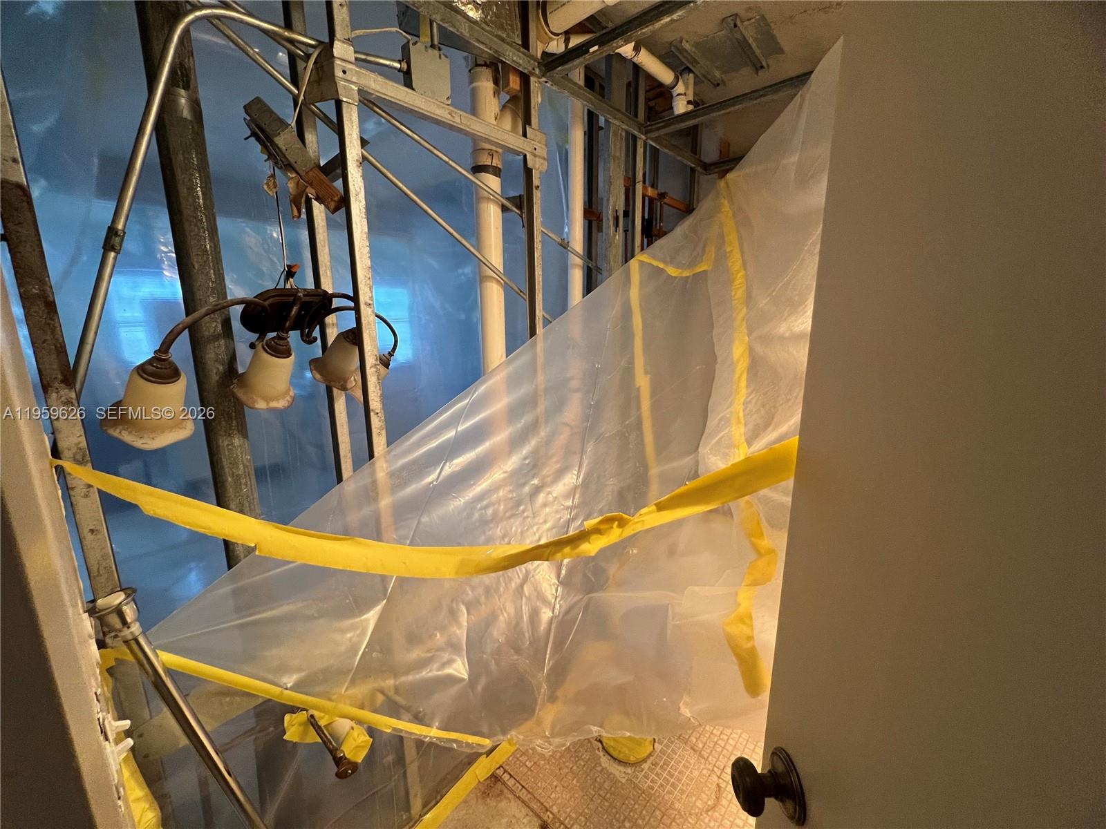 2083 Exeter E # 2083