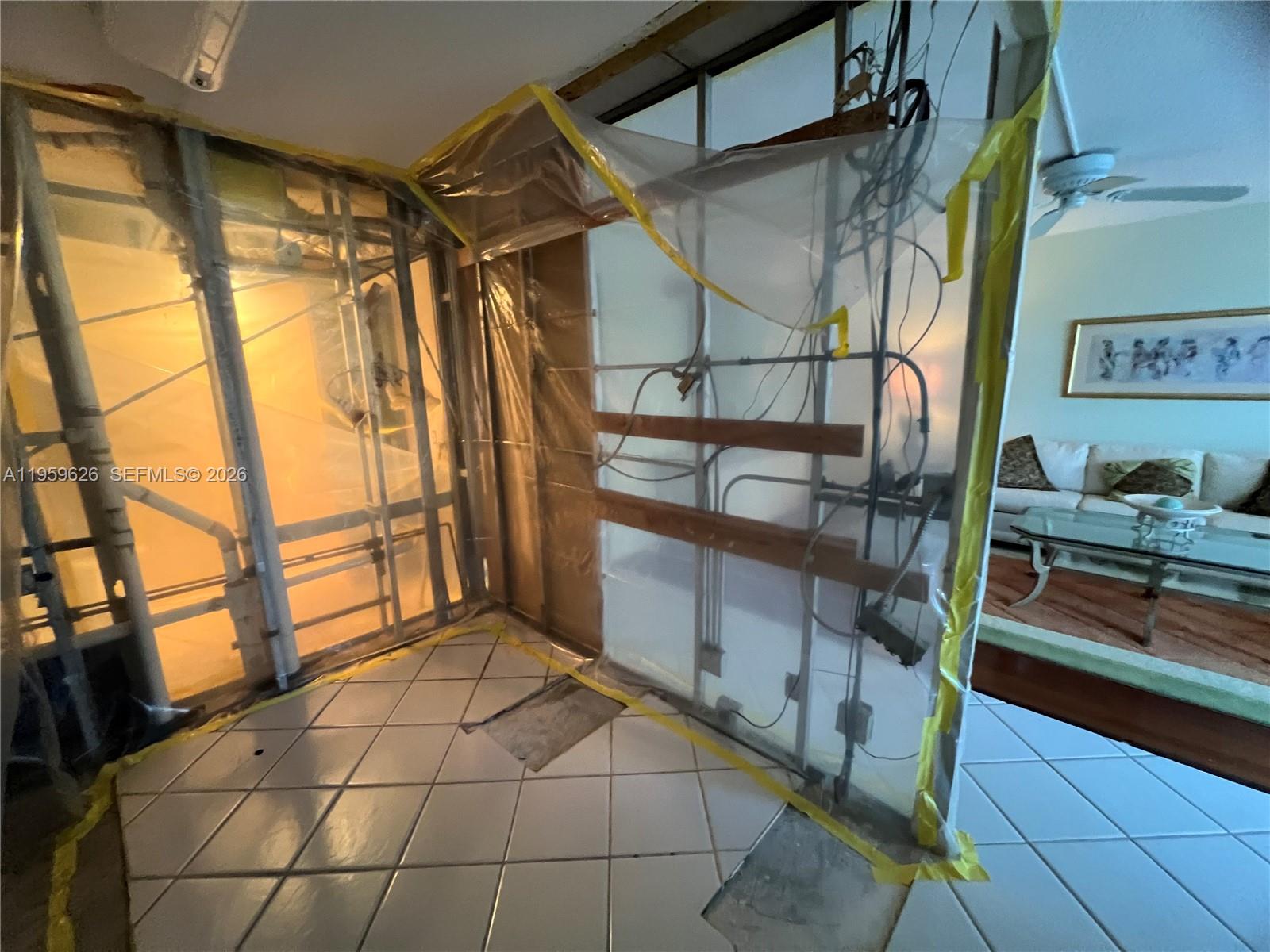 2083 Exeter E # 2083