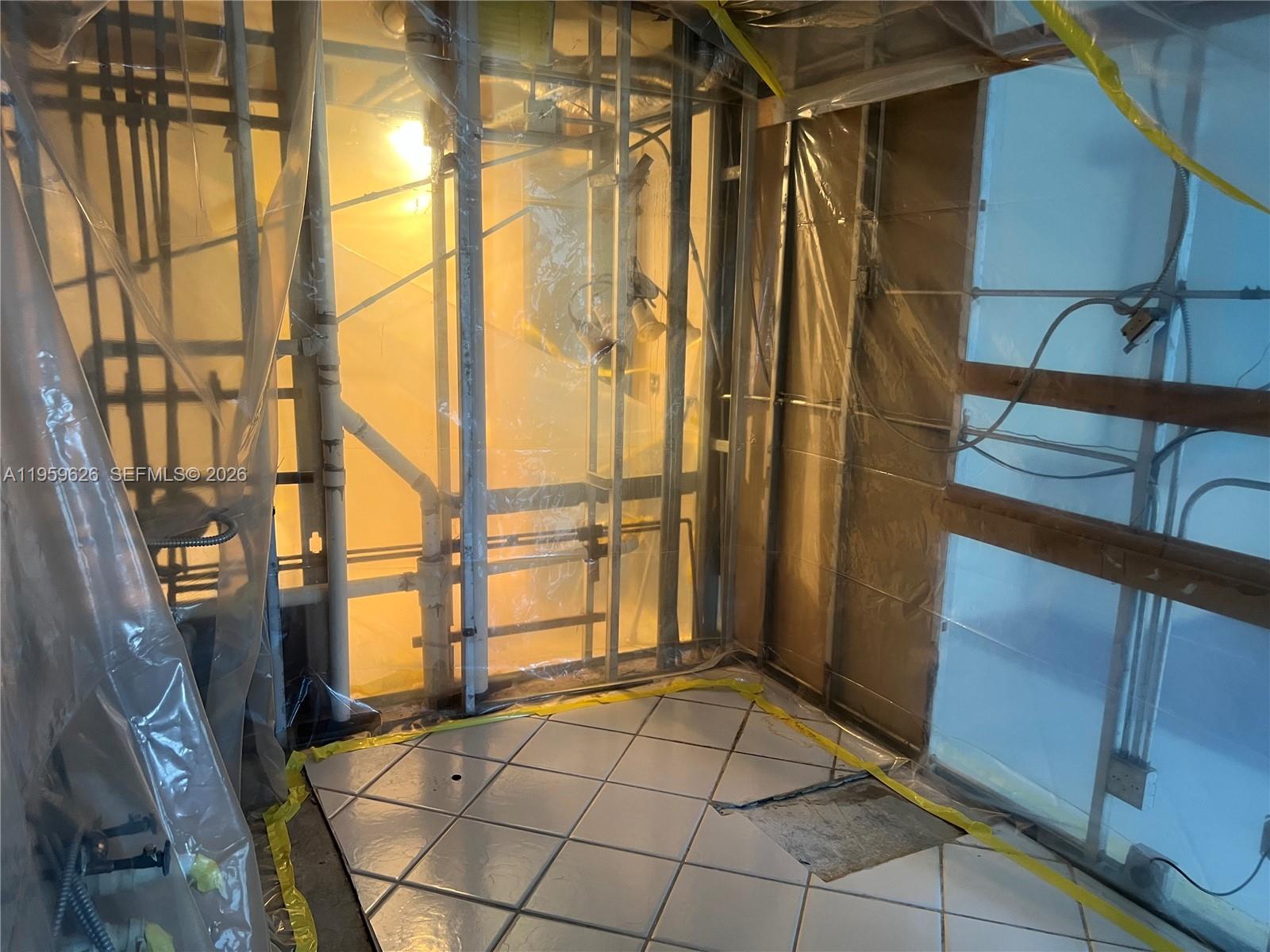 2083 Exeter E # 2083