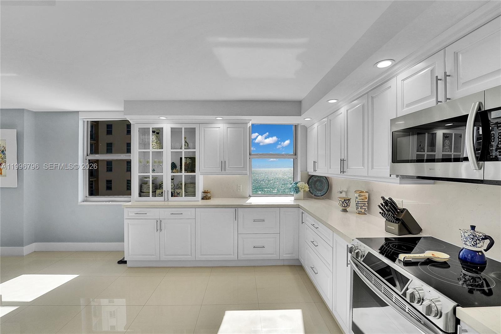 1920 S Ocean Dr # 11C