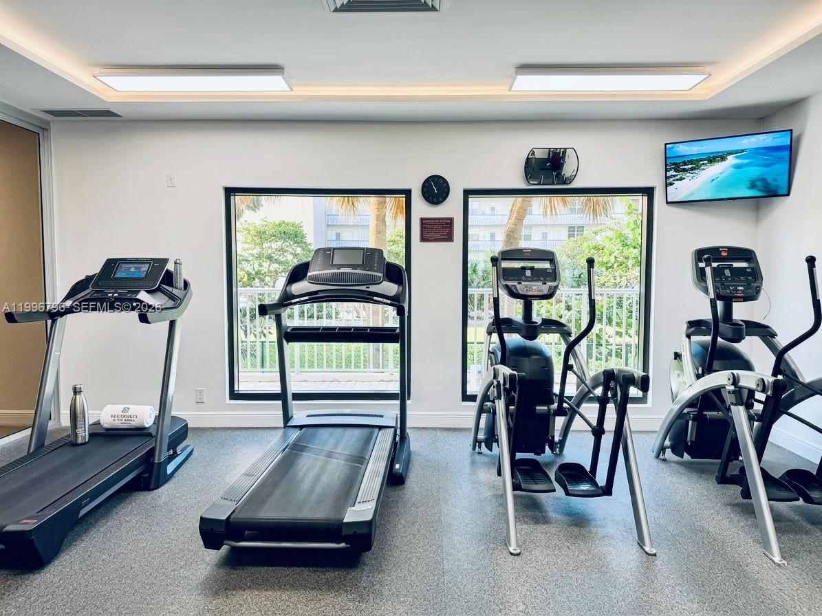 1920 S Ocean Dr # 11C