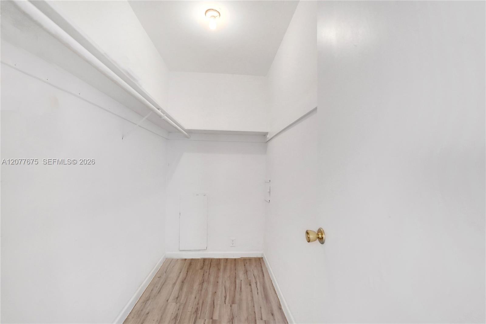 2970 NE 16th Ave # 214
