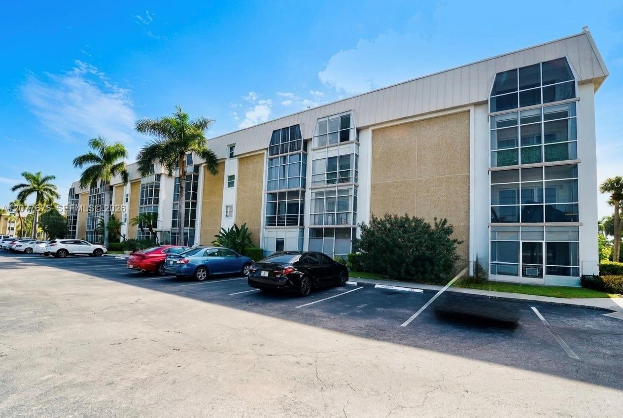 2970 NE 16th Ave # 214