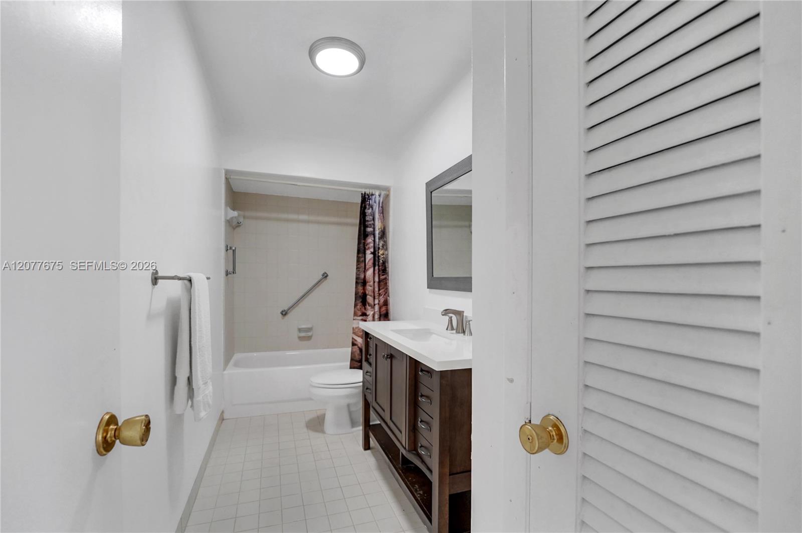 2970 NE 16th Ave # 214