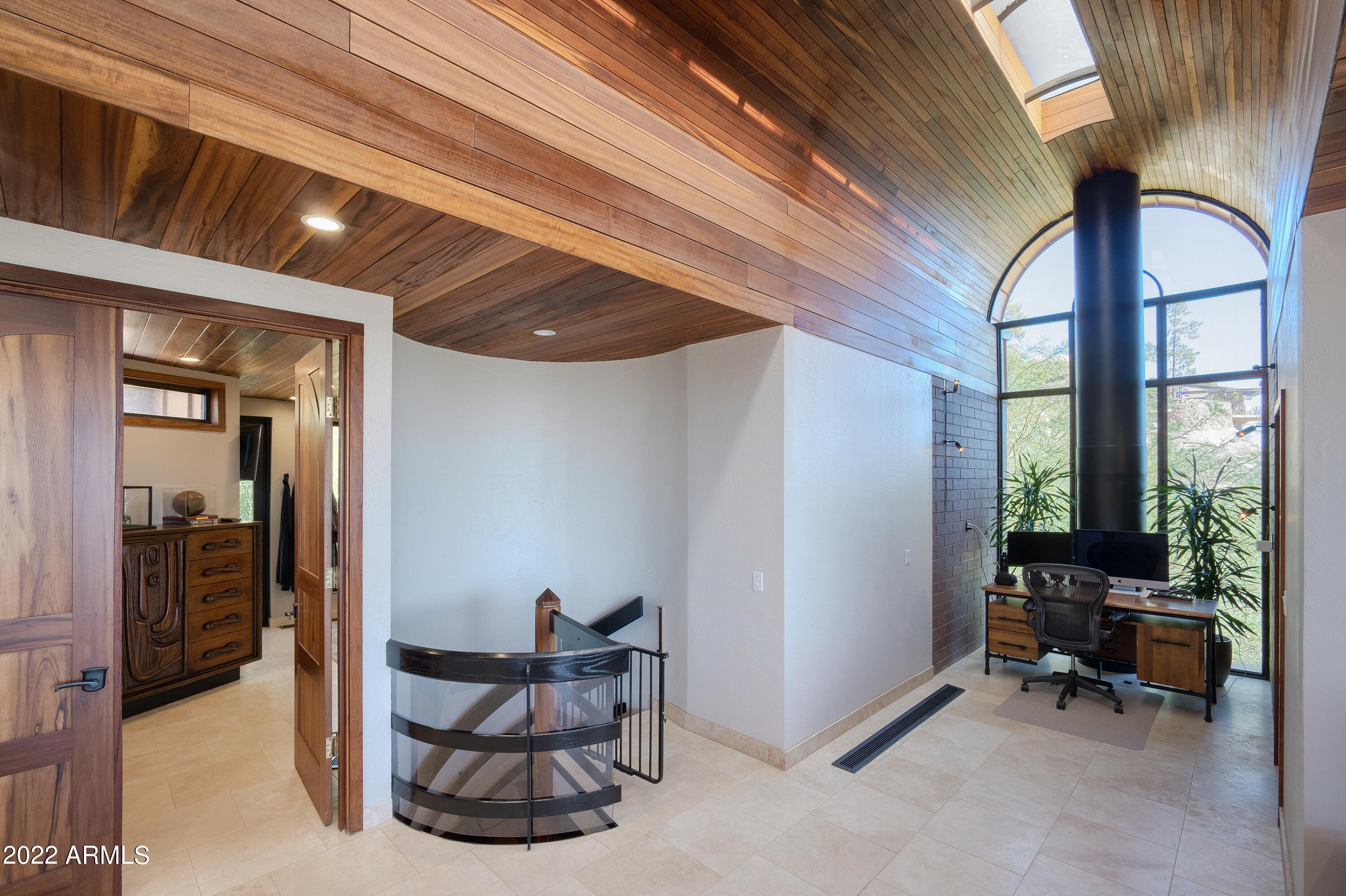 35227 N RIDGEWAY Drive