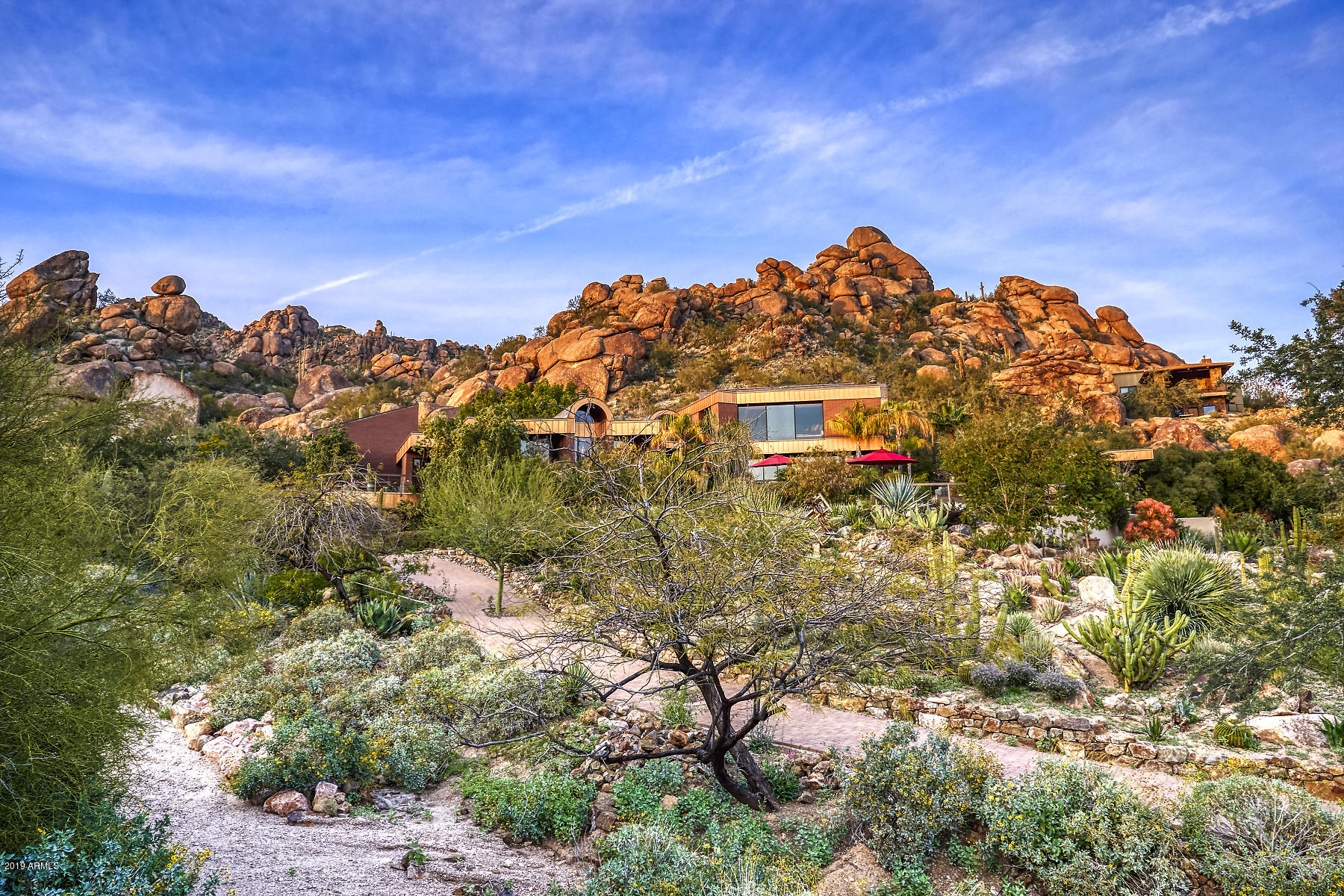 35227 N RIDGEWAY Drive