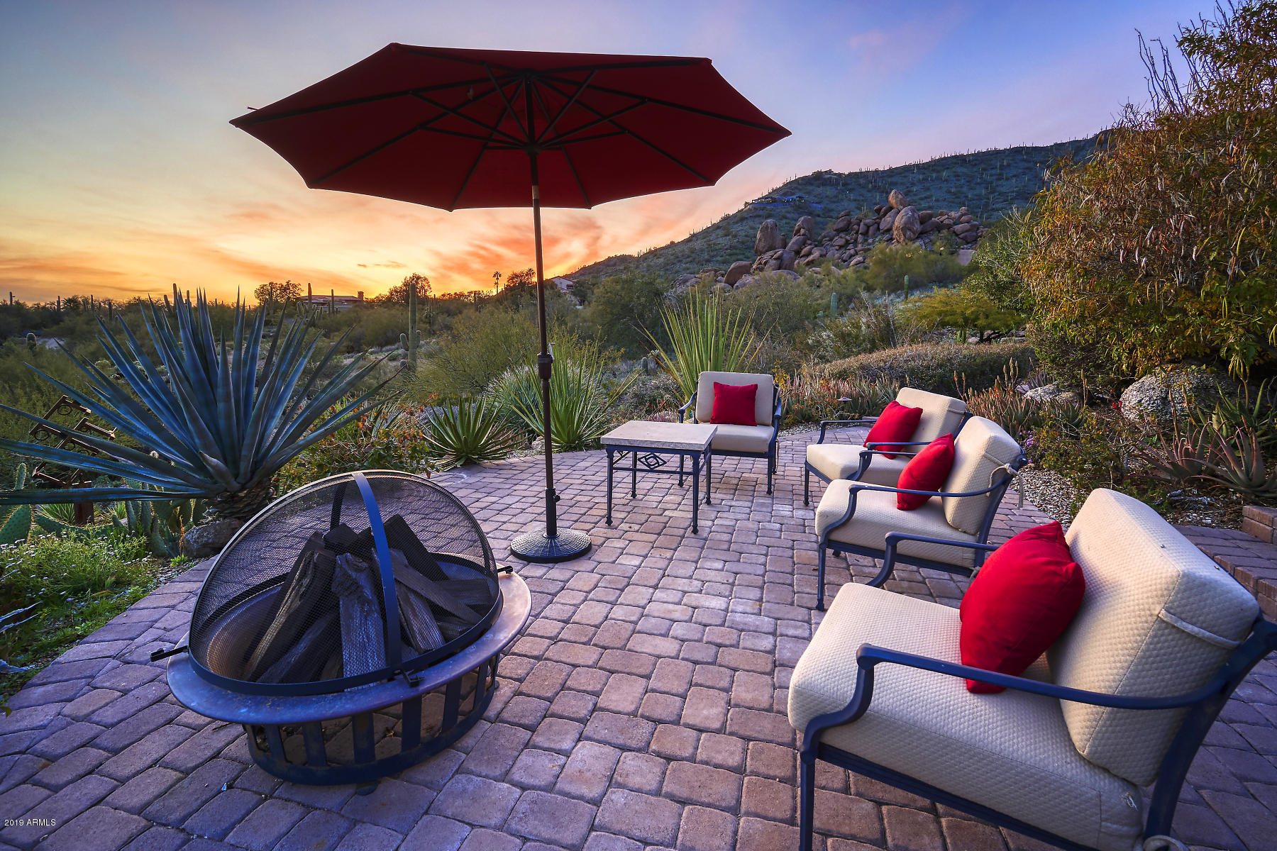 35227 N RIDGEWAY Drive