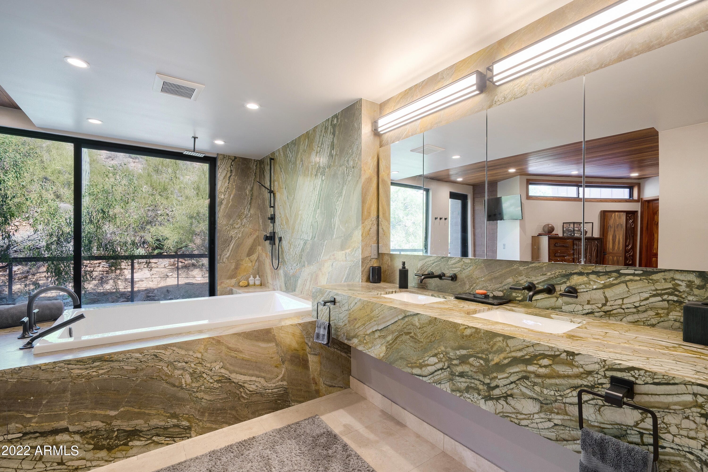 35227 N RIDGEWAY Drive