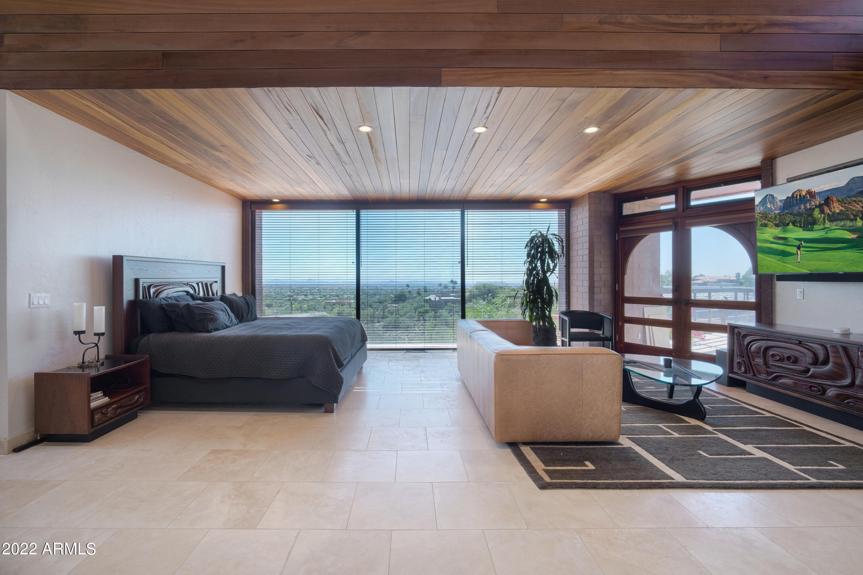 35227 N RIDGEWAY Drive