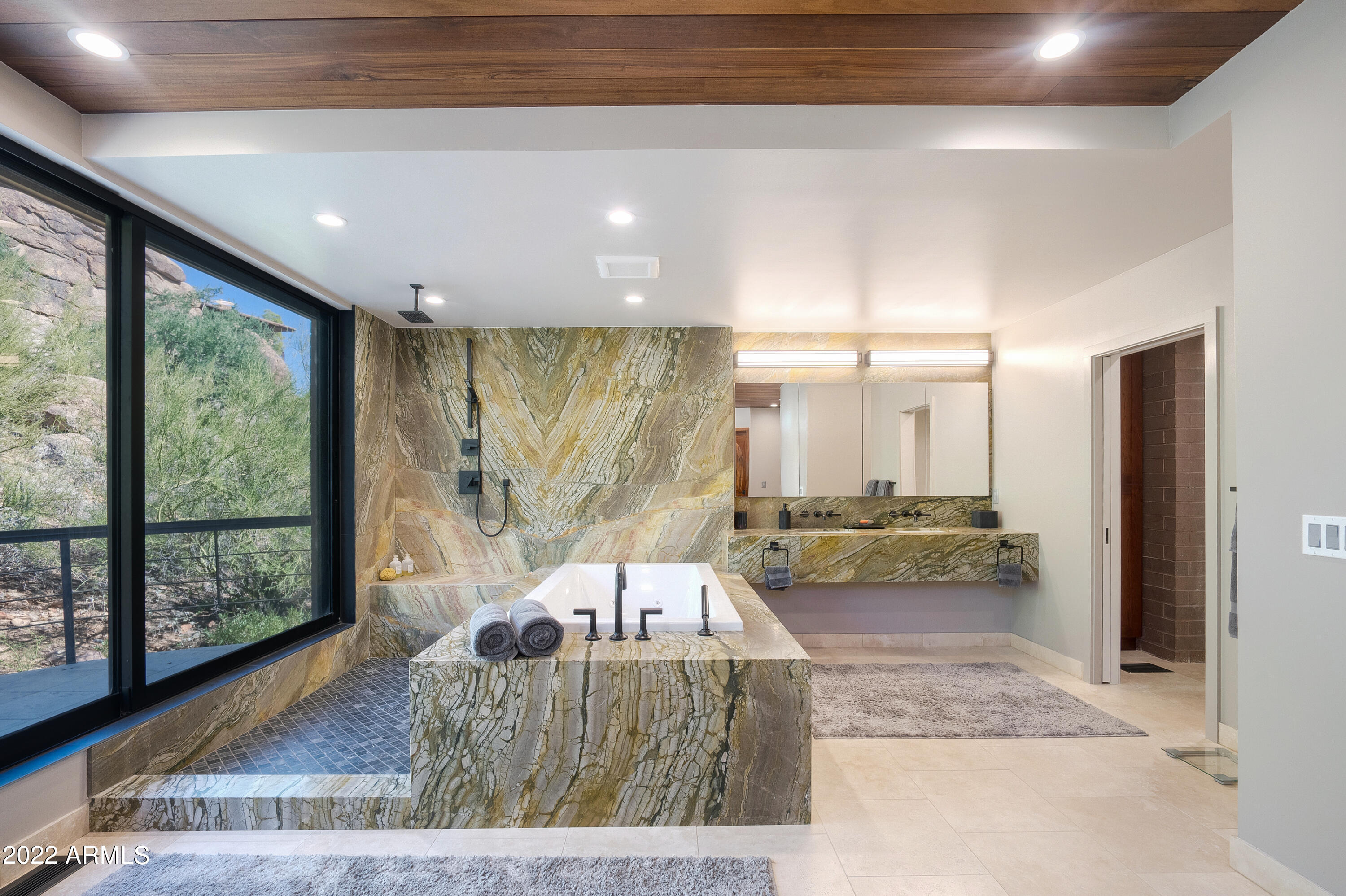 35227 N RIDGEWAY Drive