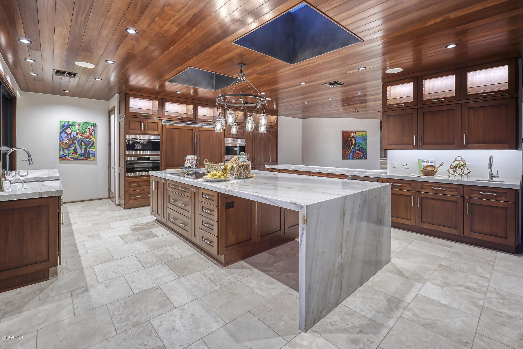 35227 N RIDGEWAY Drive