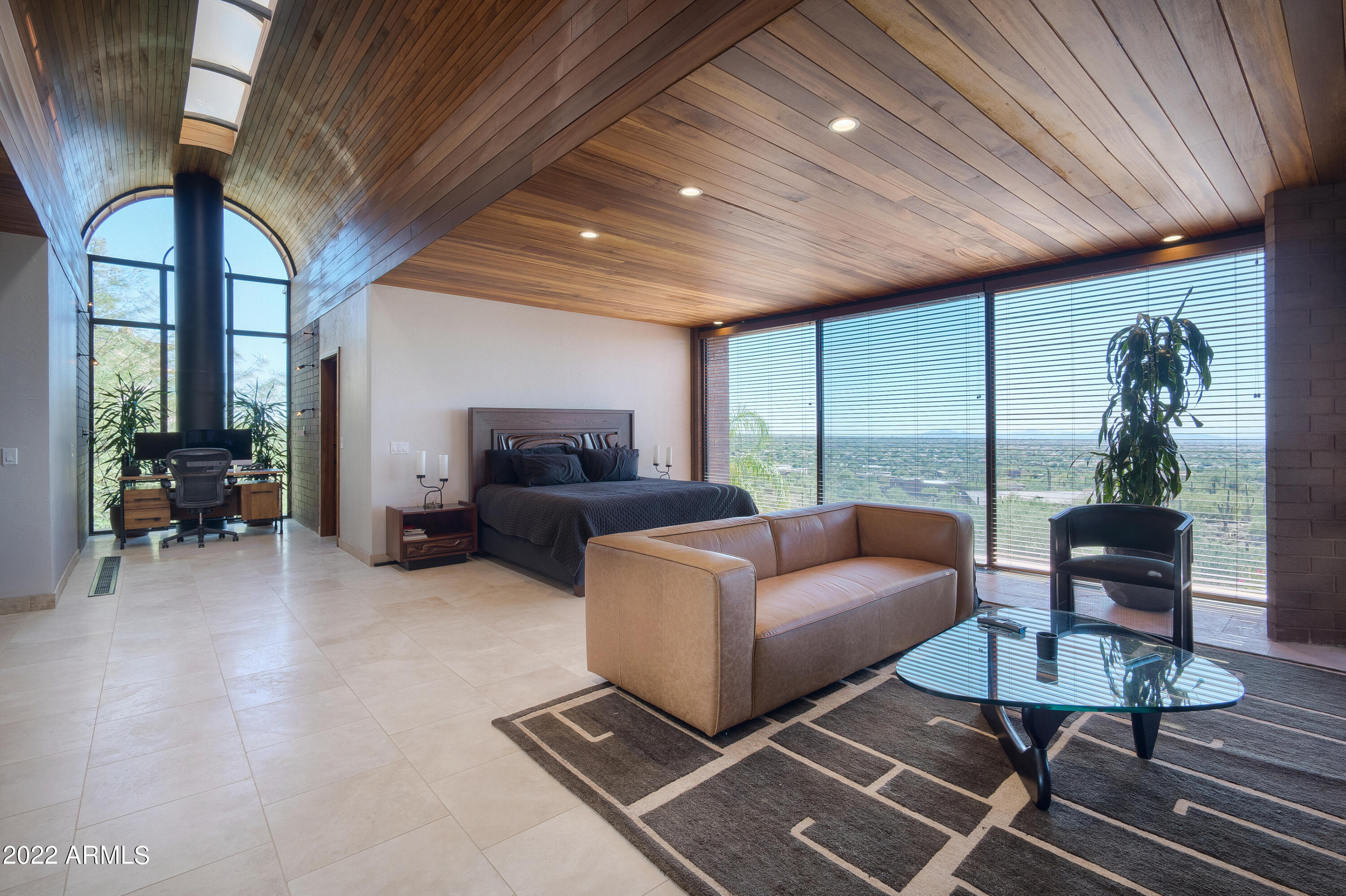 35227 N RIDGEWAY Drive