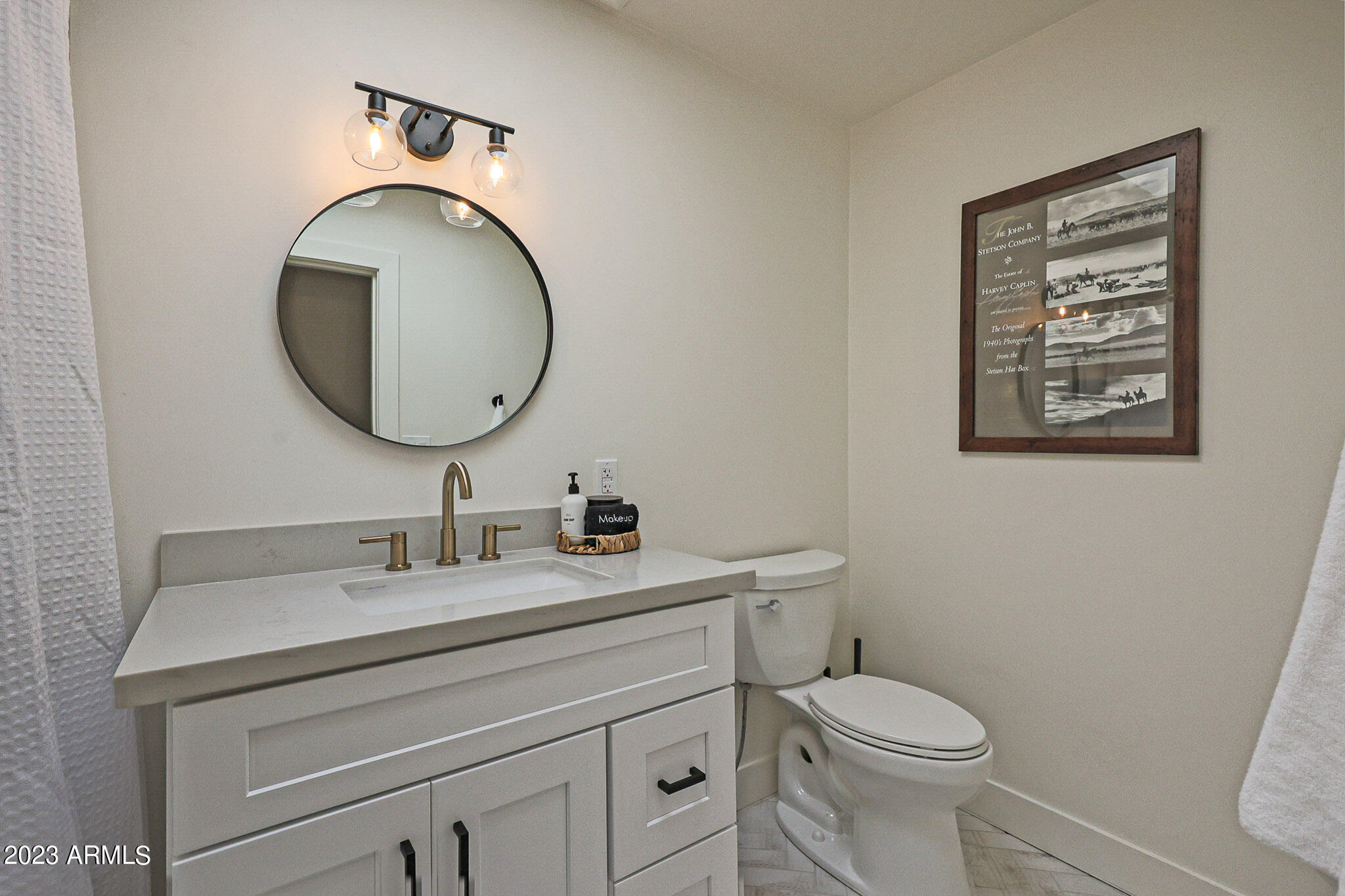 8049 E SERENE Street