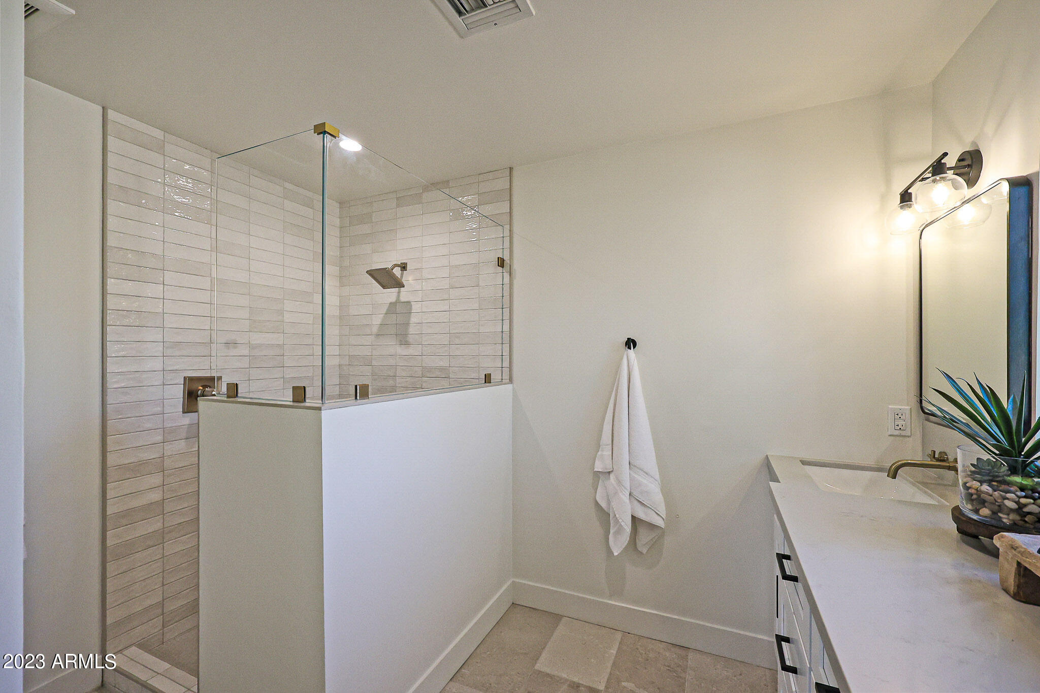 8049 E SERENE Street