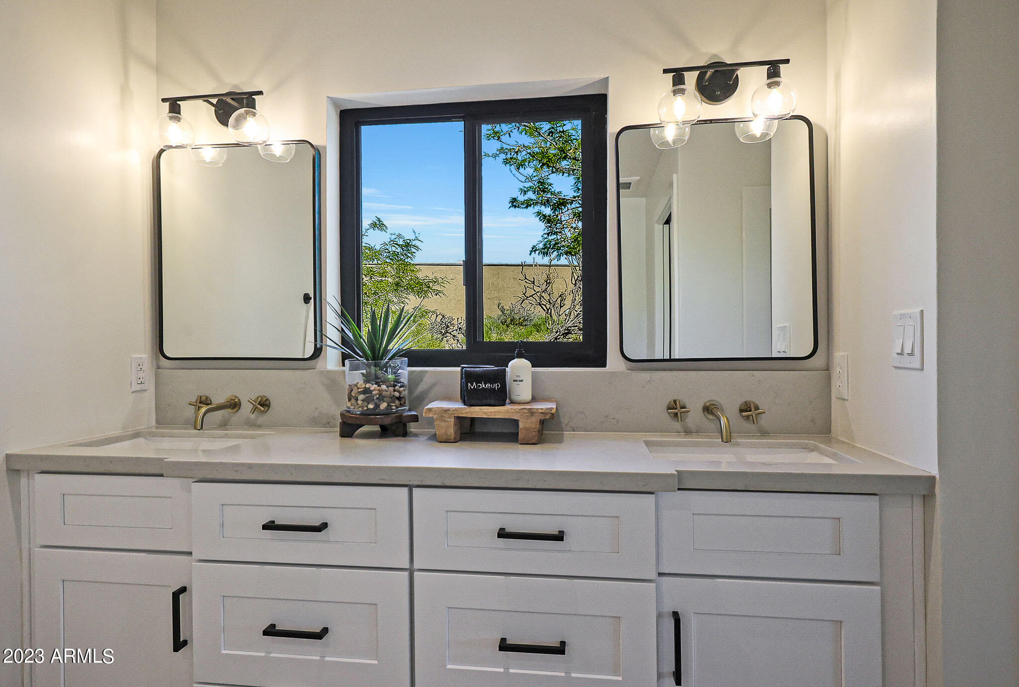 8049 E SERENE Street