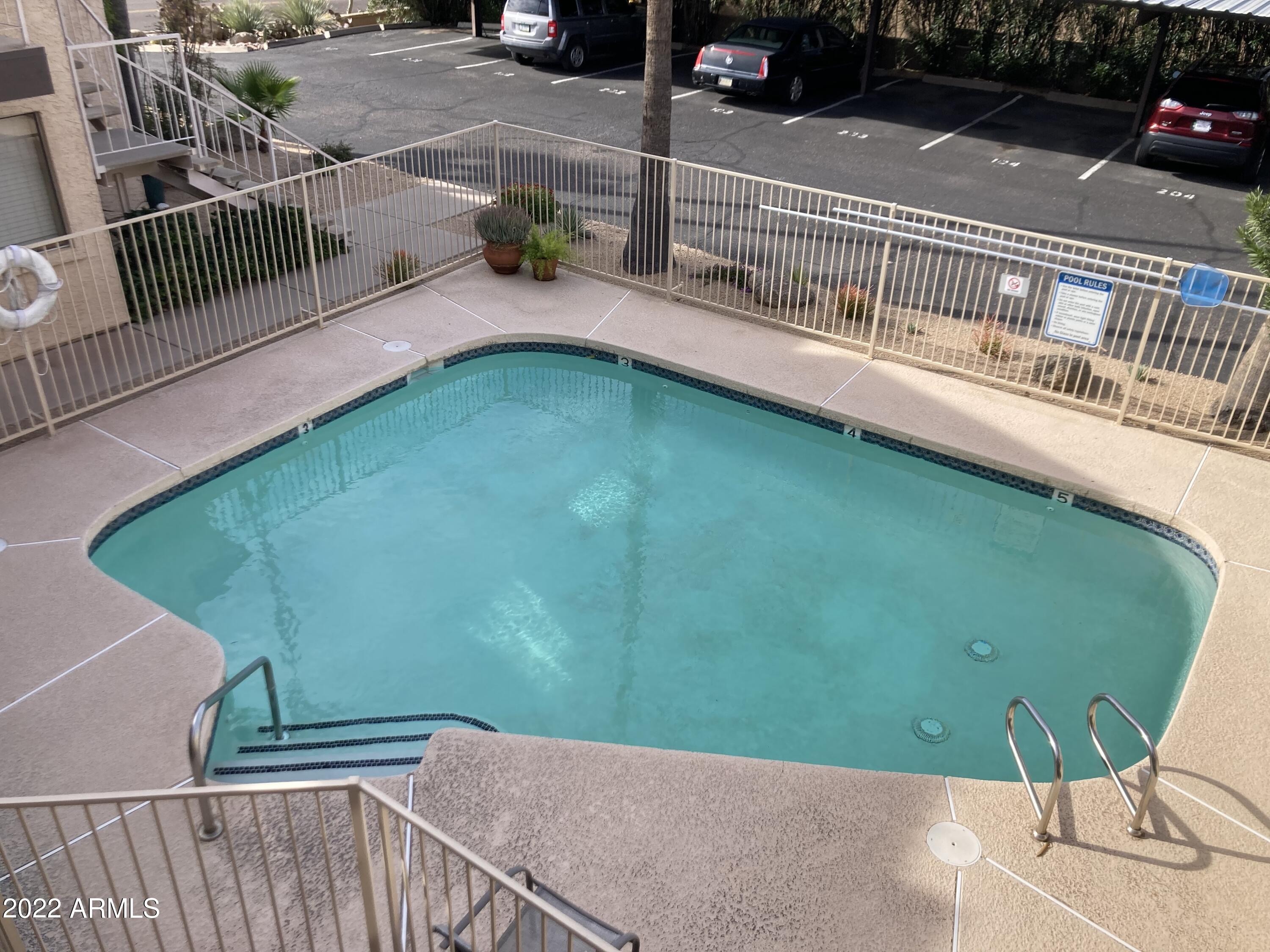 7502 E CAREFREE Drive Unit: 204