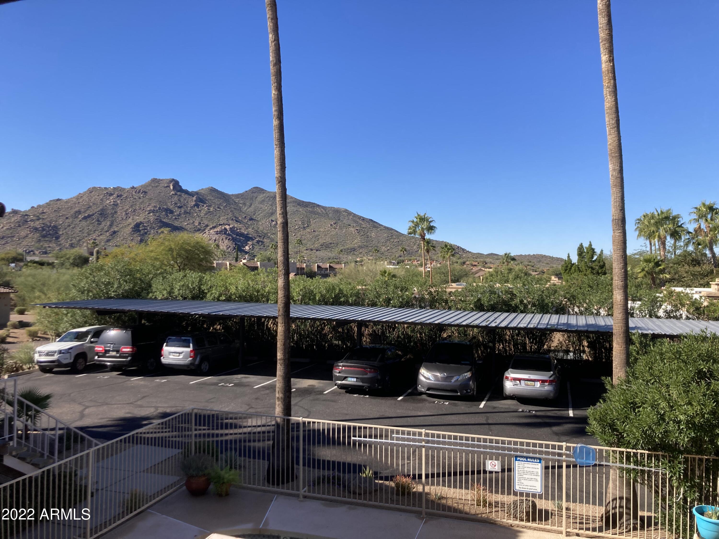 7502 E CAREFREE Drive Unit: 204