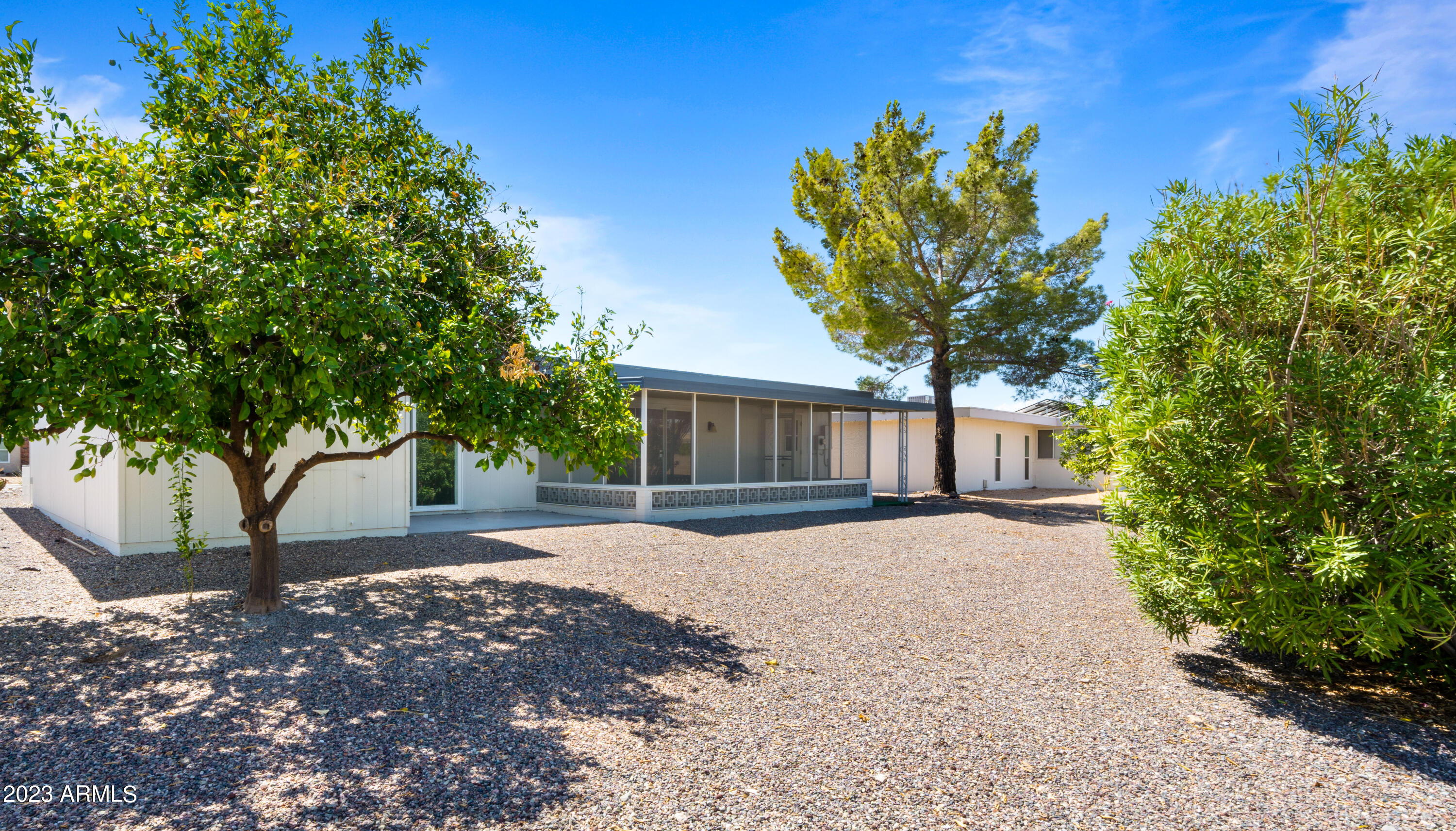 10830 W WILLOWBROOK Drive