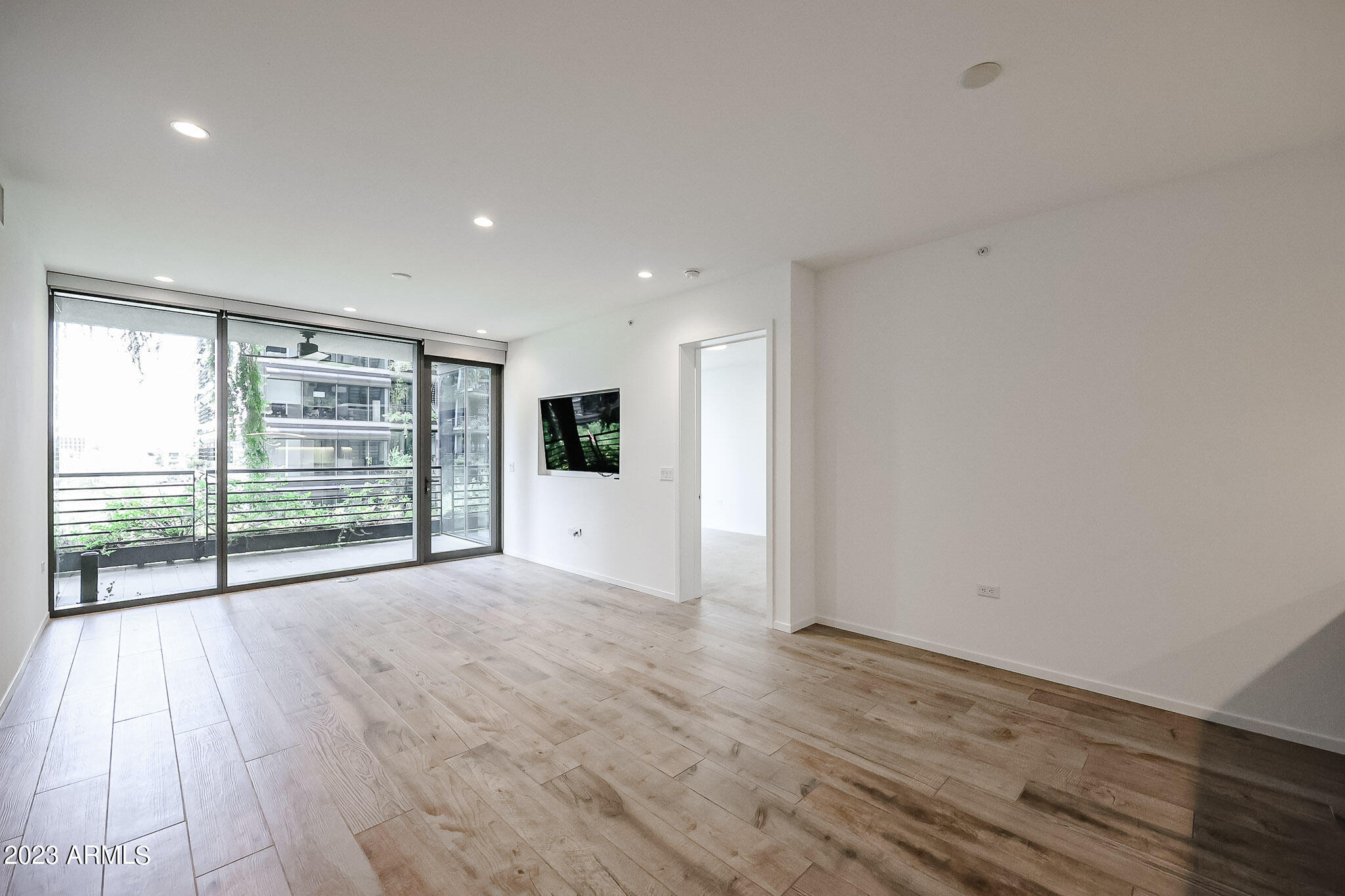 7180 E Kierland Boulevard # 301