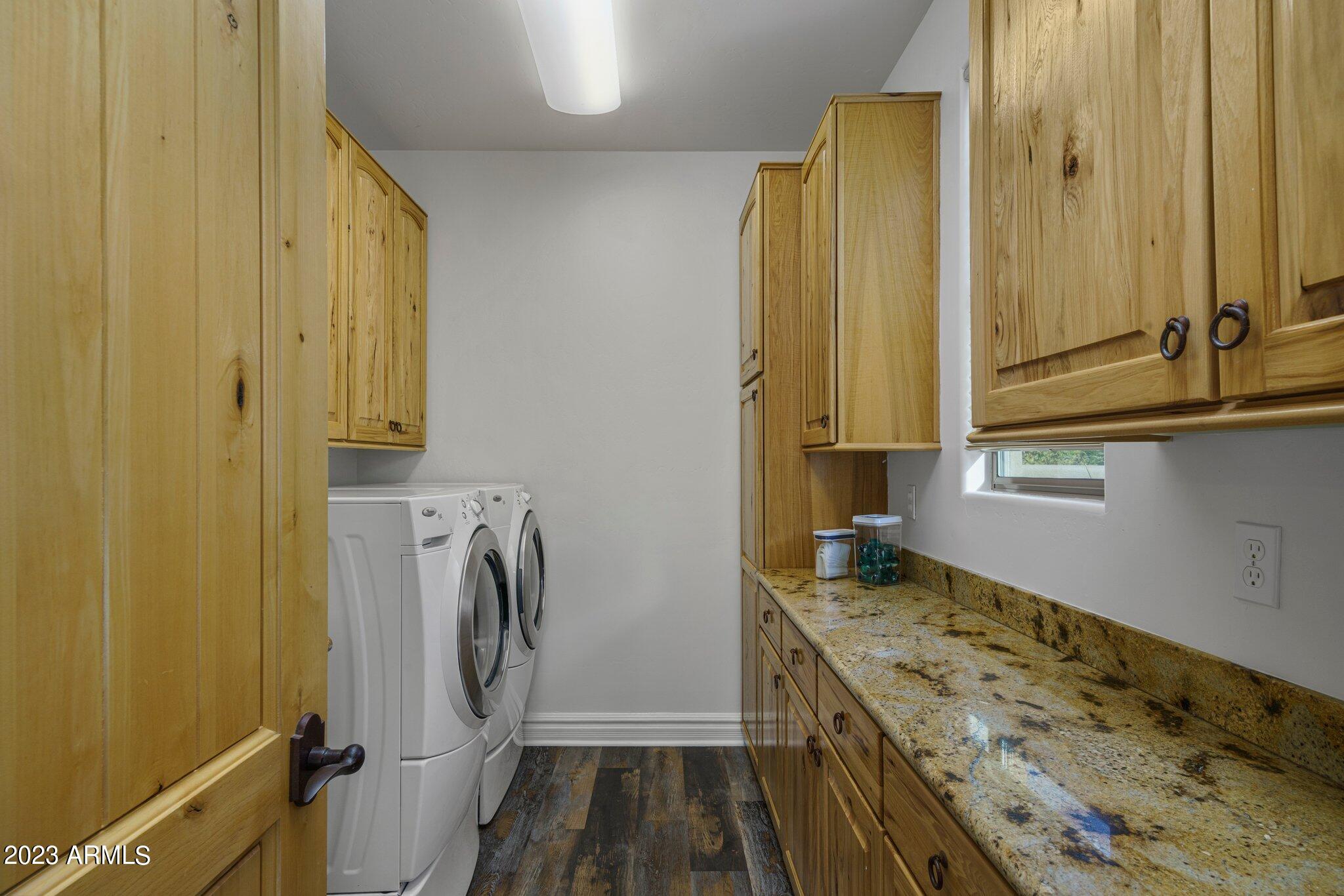 6434 E MILITARY Road Unit: 101