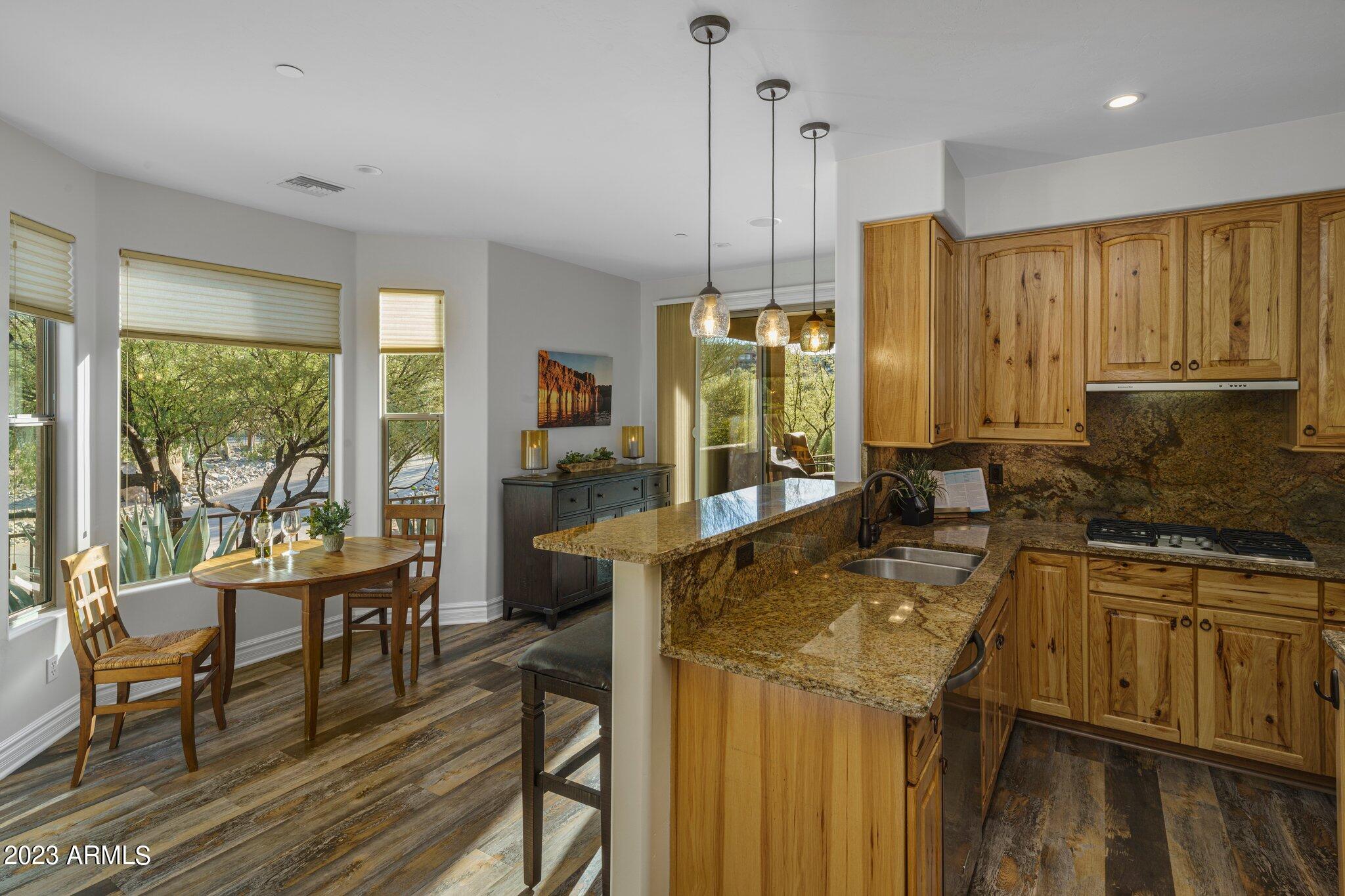 6434 E MILITARY Road Unit: 101