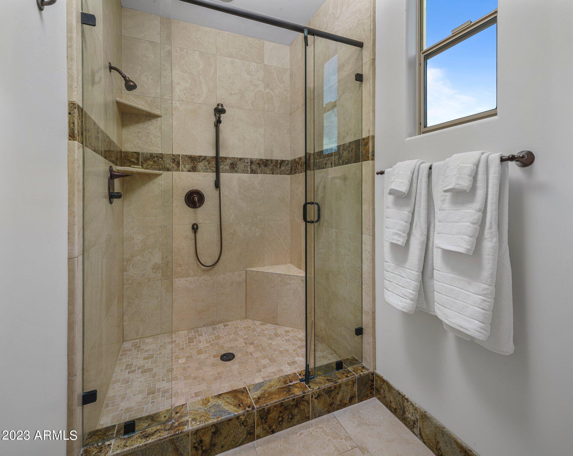 6434 E MILITARY Road Unit: 101