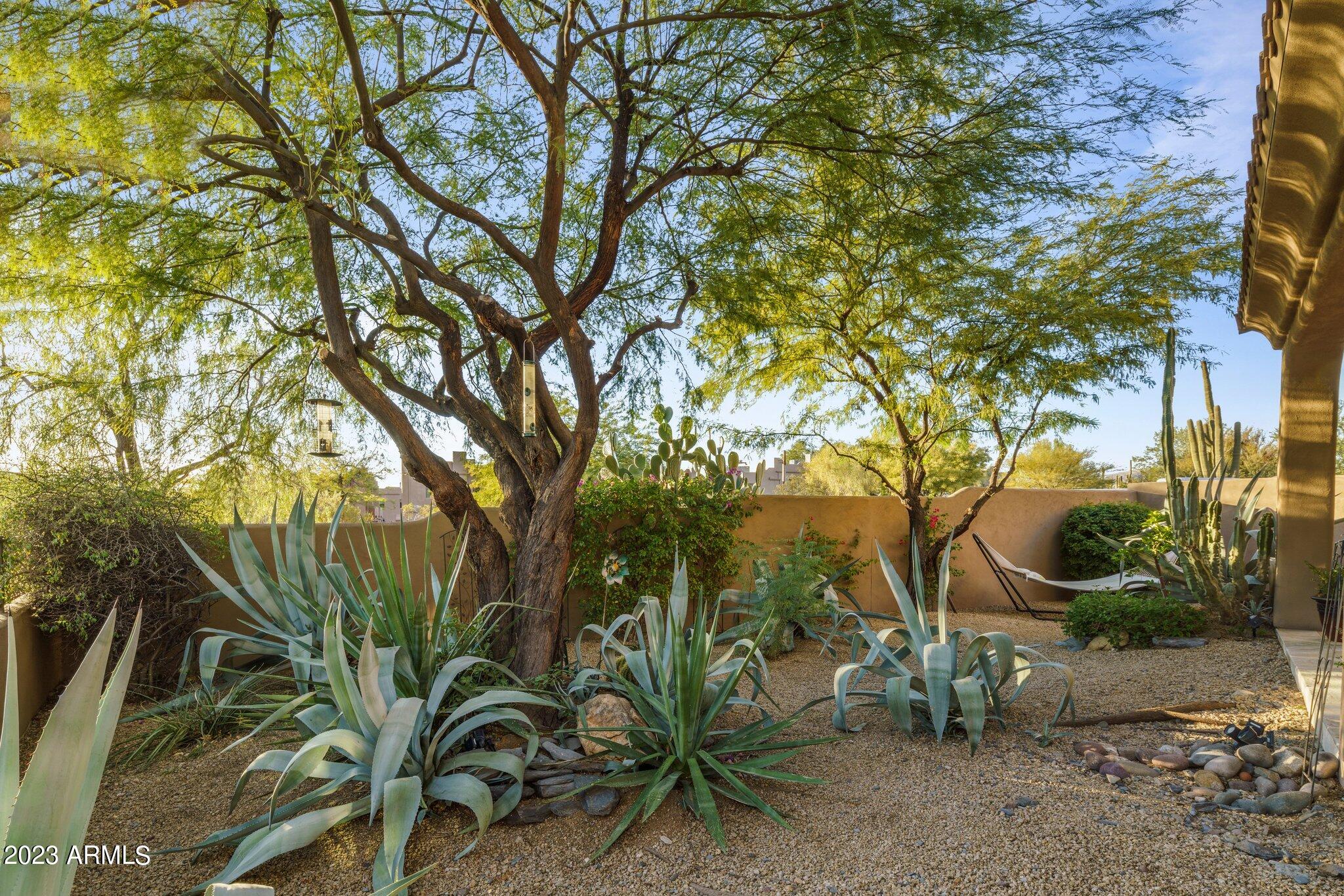 6434 E MILITARY Road Unit: 101
