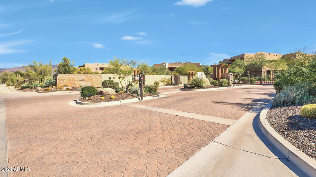 36601 N MULE TRAIN Road Unit: 39 C