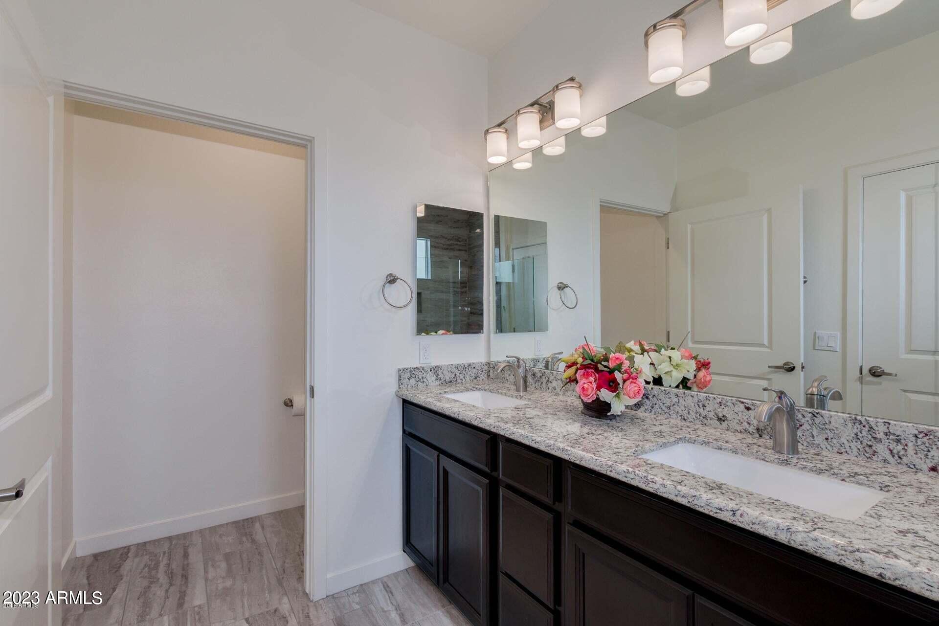 2511 W QUEEN CREEK Road # 351