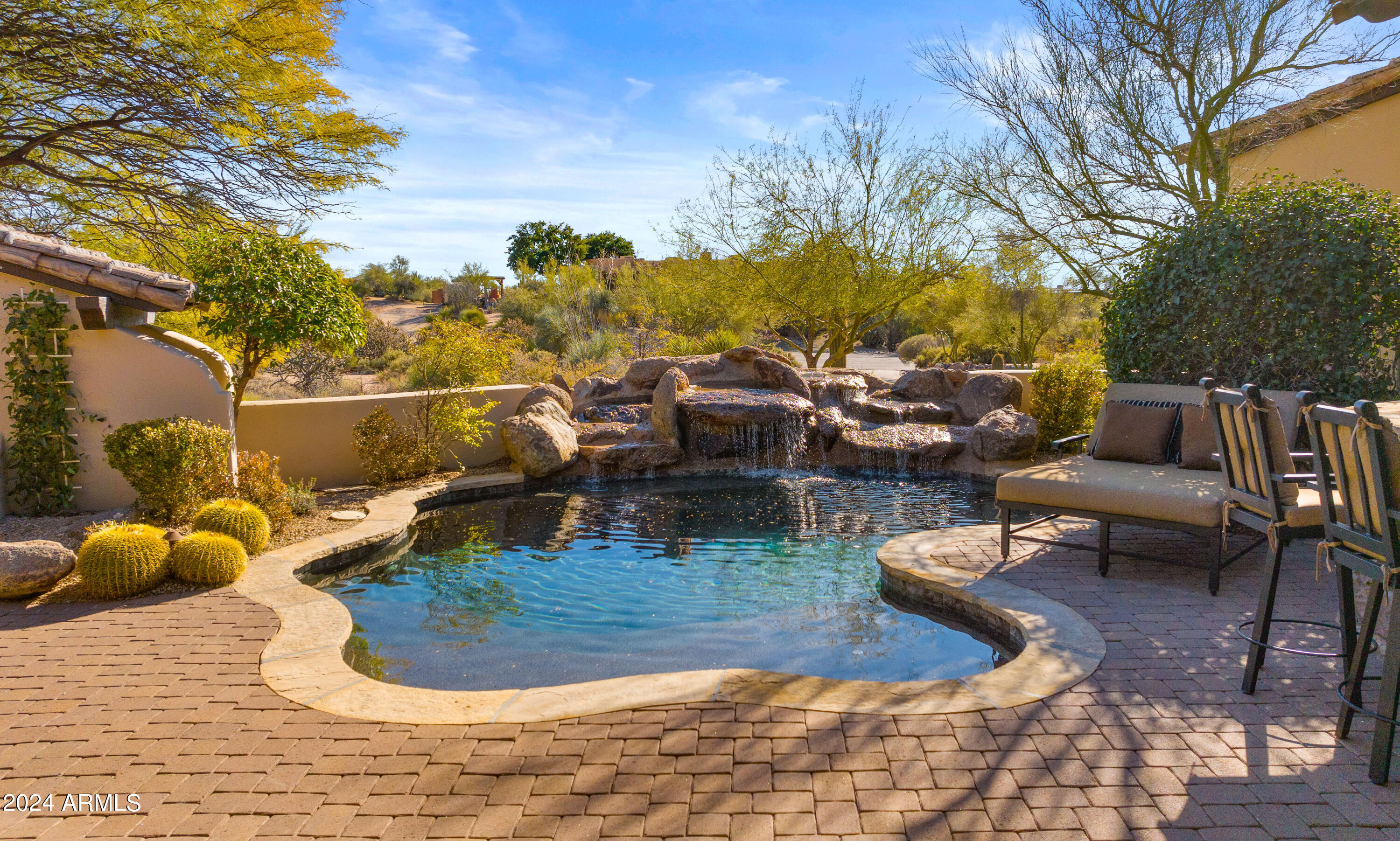 9326 E VENUS Drive