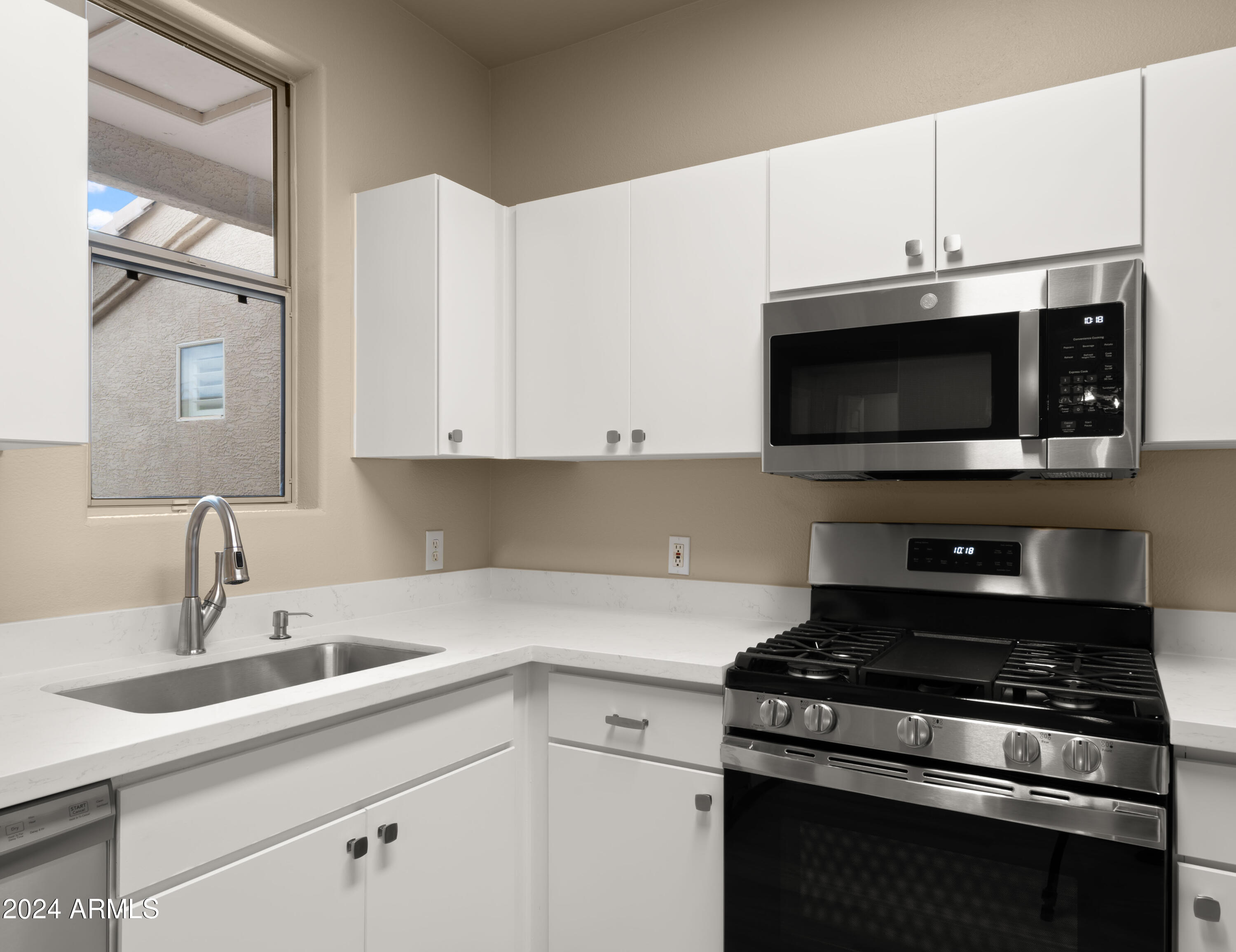 29606 N TATUM Boulevard # 281