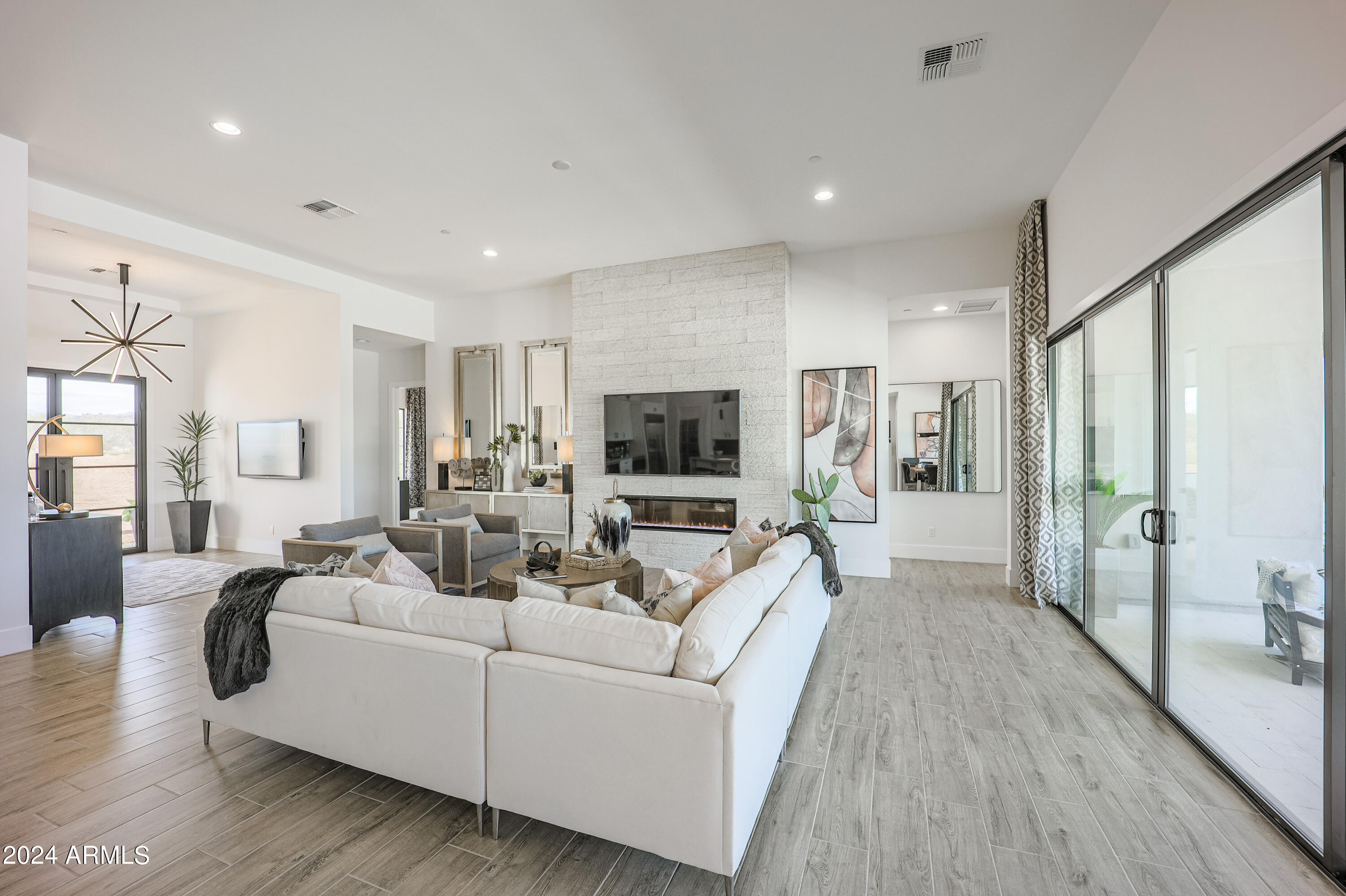 16024 E DALE Lane