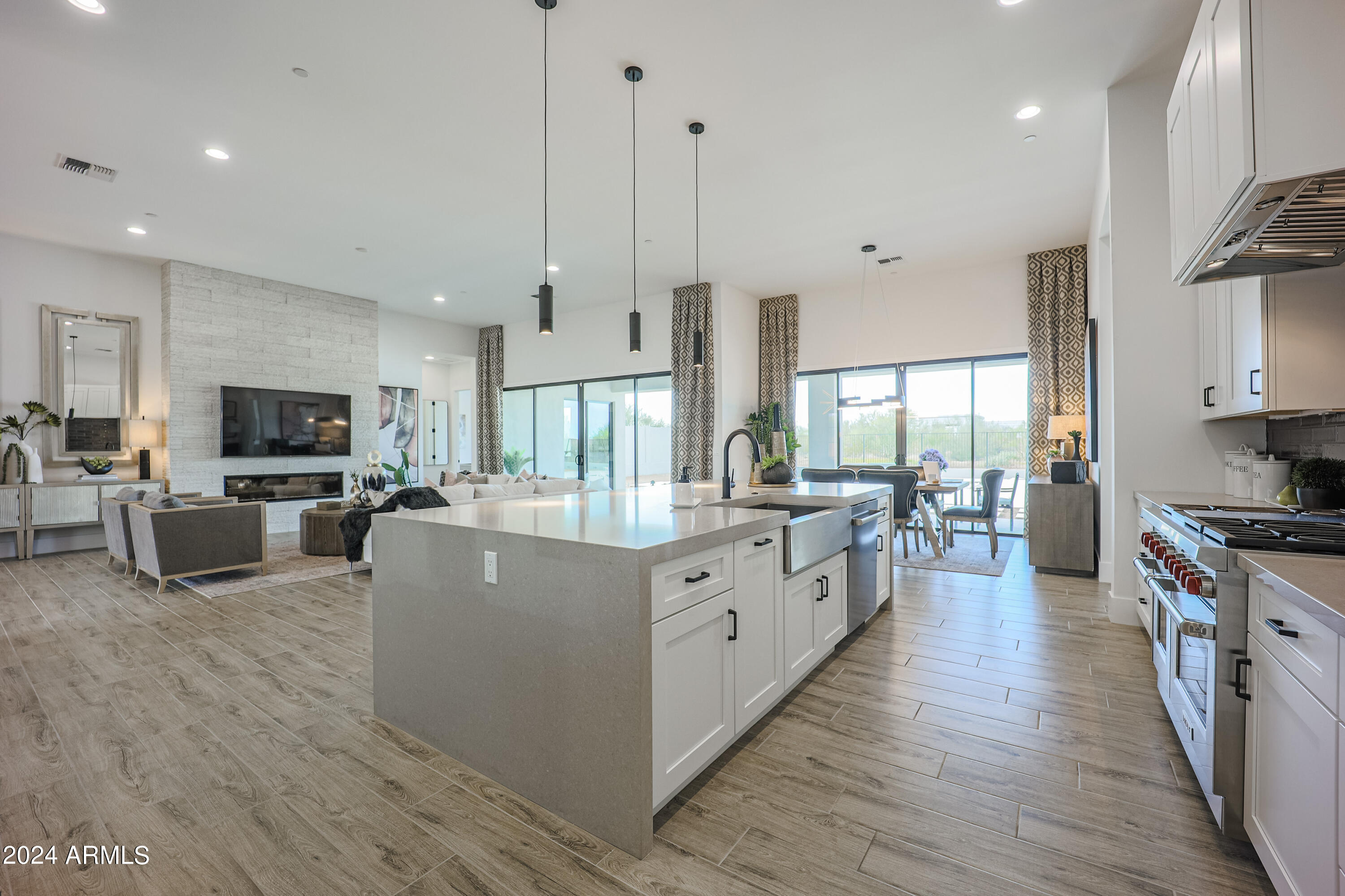 16024 E DALE Lane