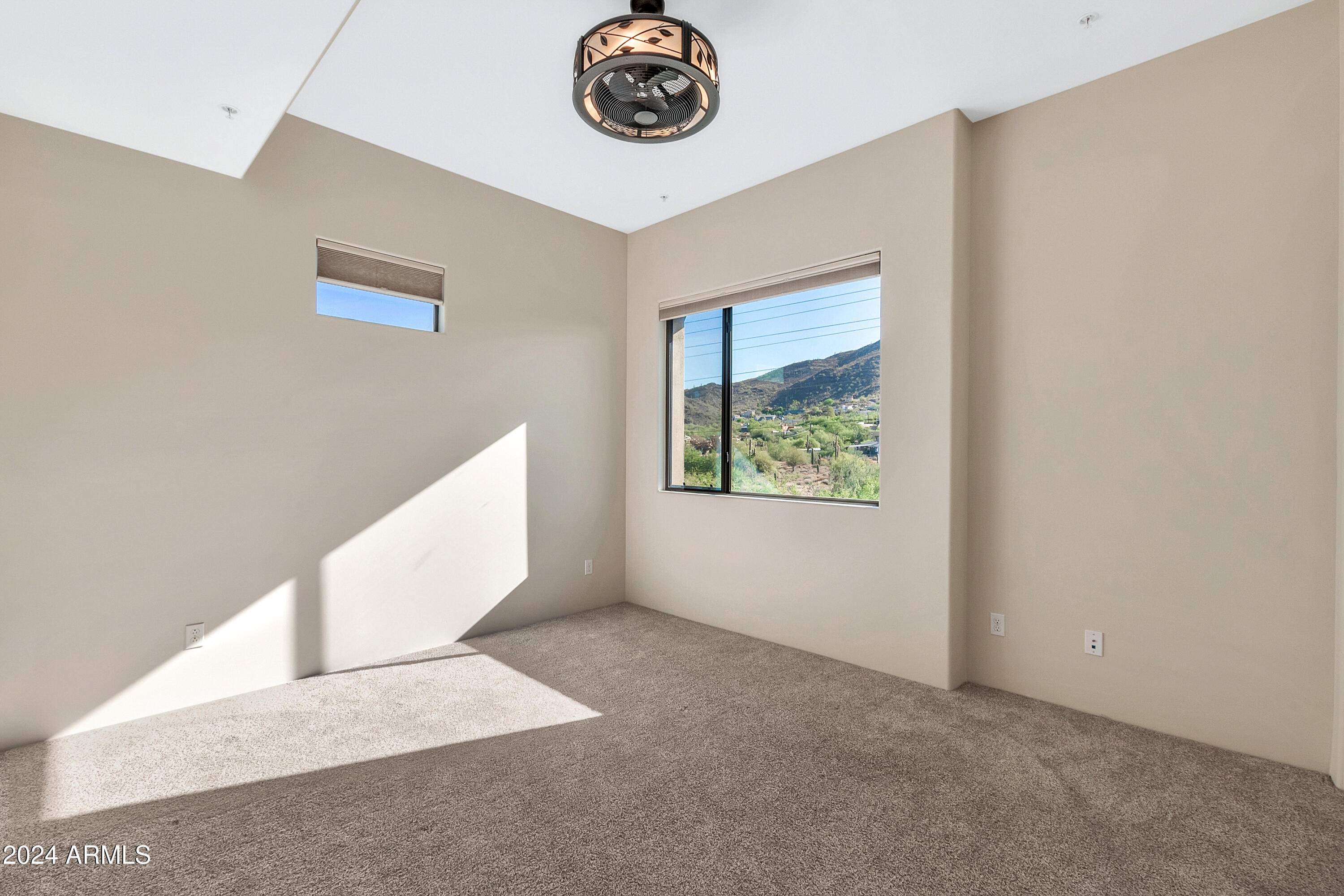 36600 N CAVE CREEK Road Unit: B5