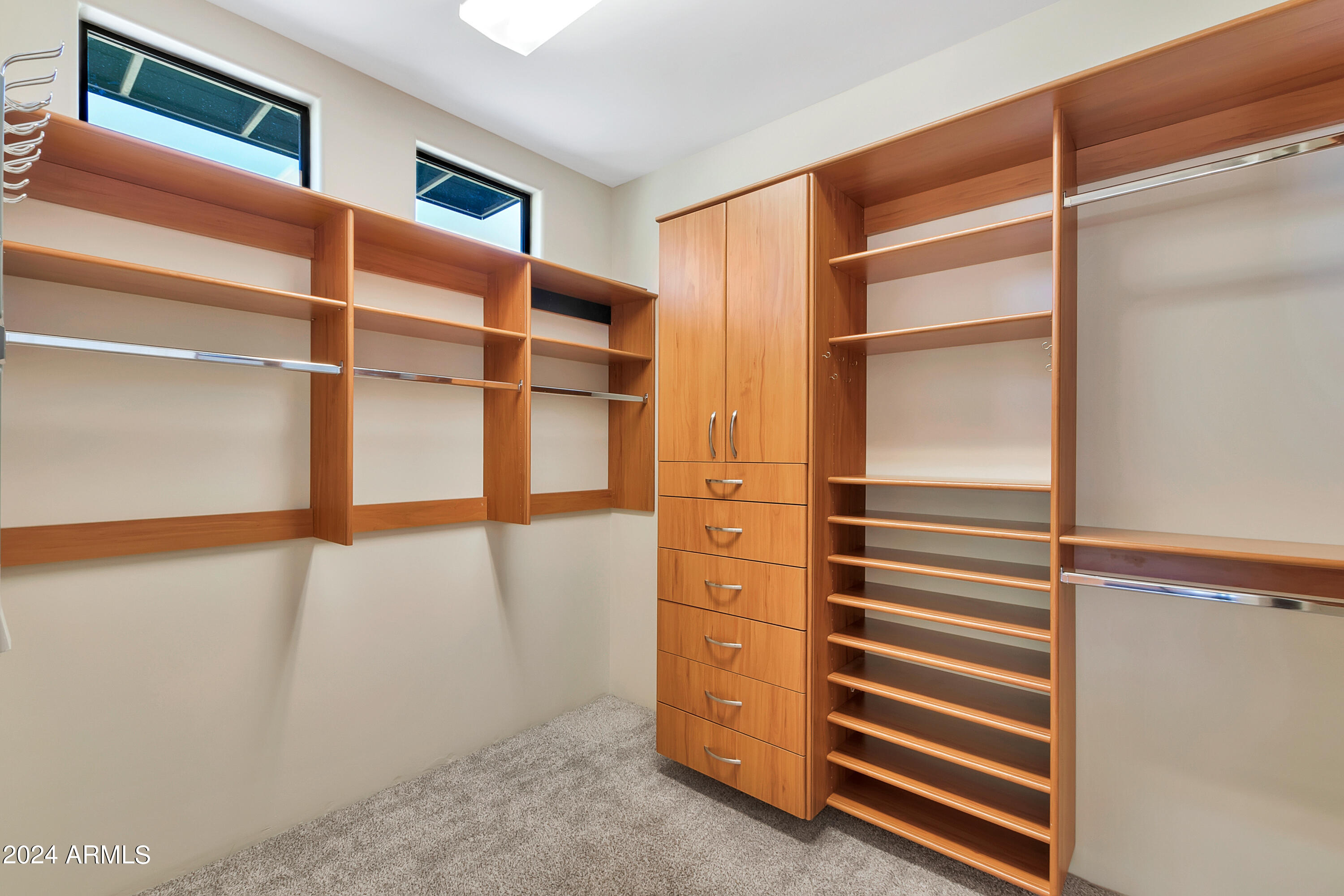 36600 N CAVE CREEK Road Unit: B5