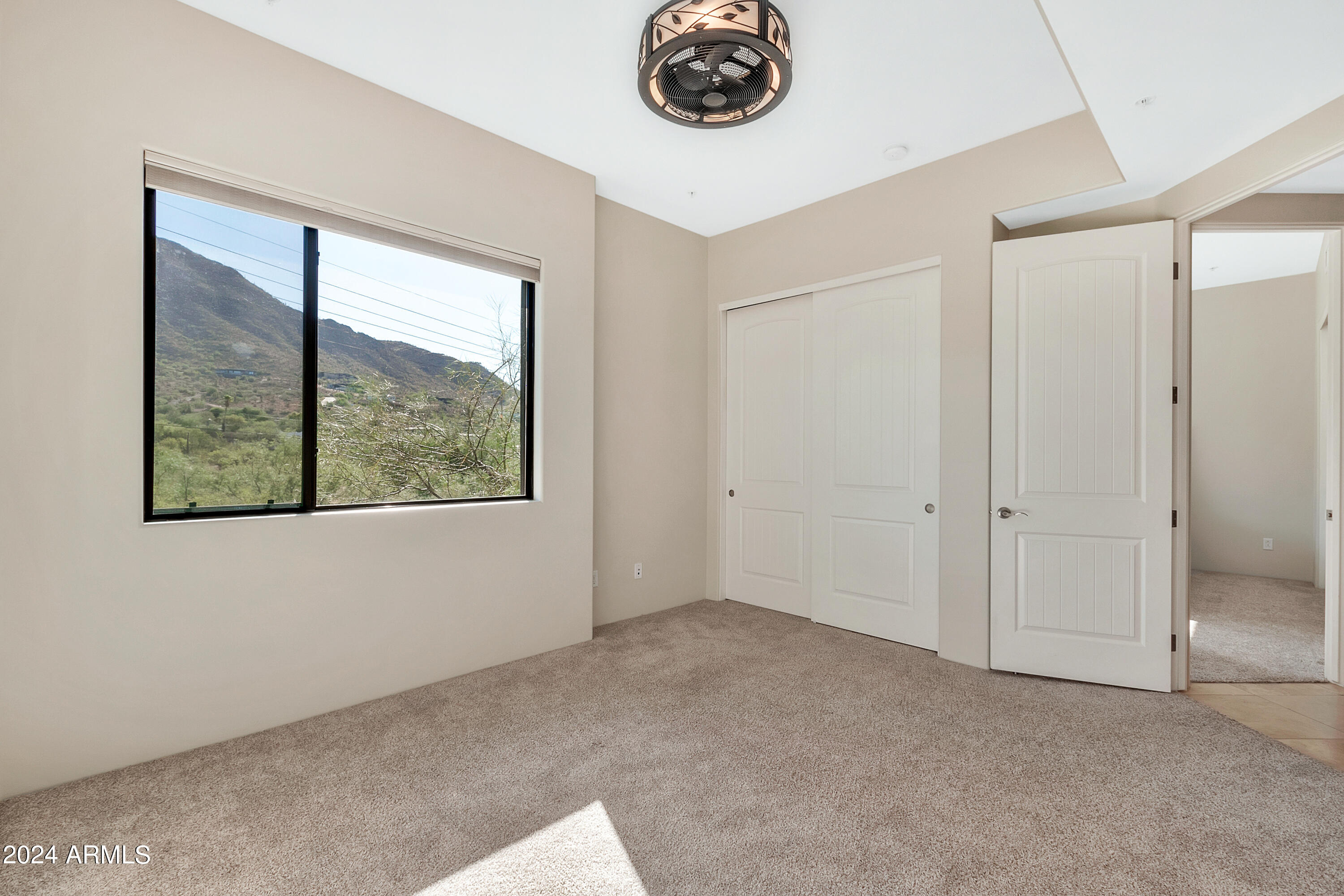 36600 N CAVE CREEK Road Unit: B5