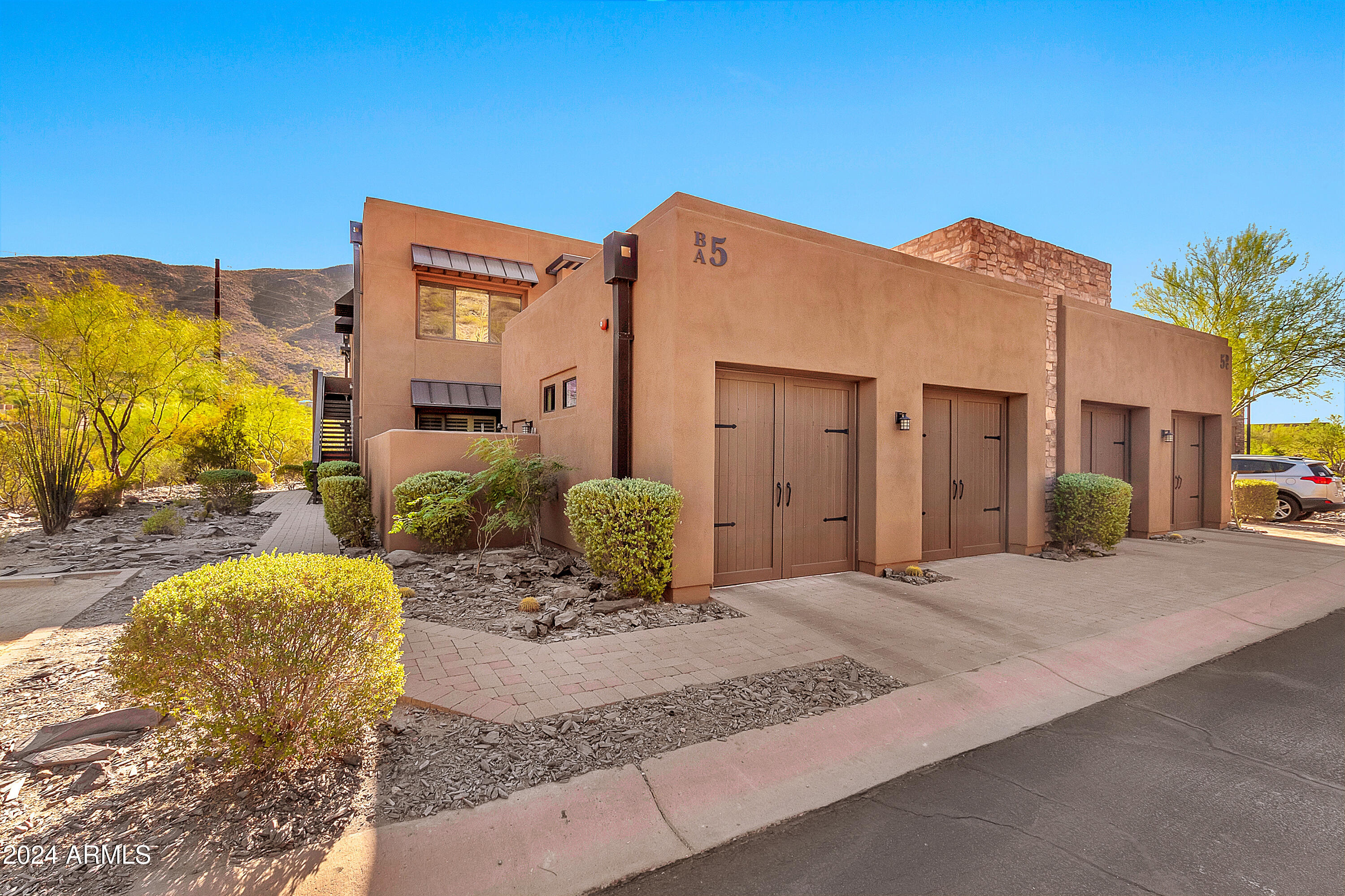 36600 N CAVE CREEK Road Unit: B5