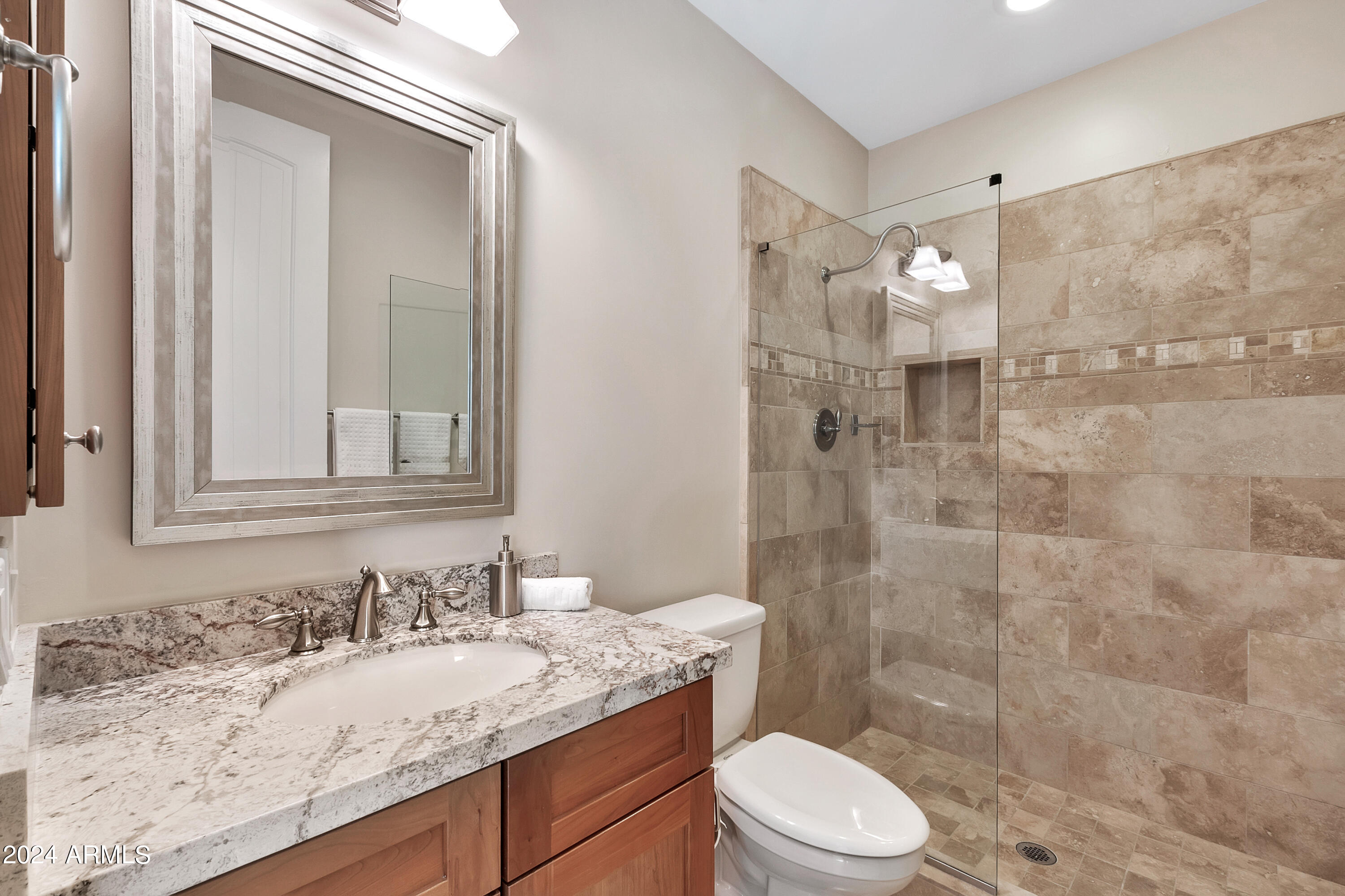 36600 N CAVE CREEK Road Unit: B5