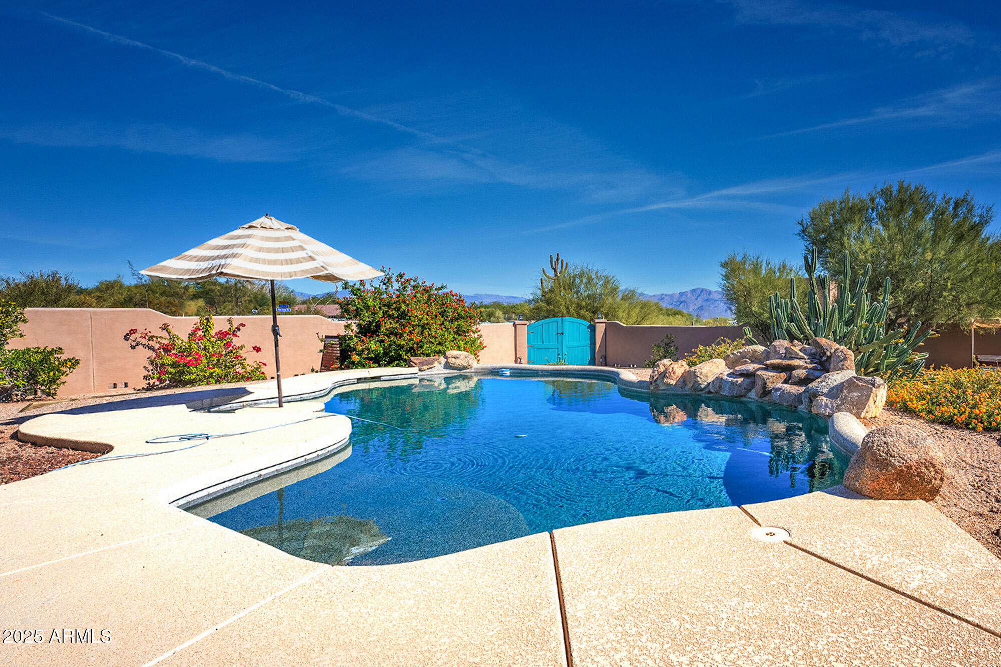 15339 E RED BIRD Road