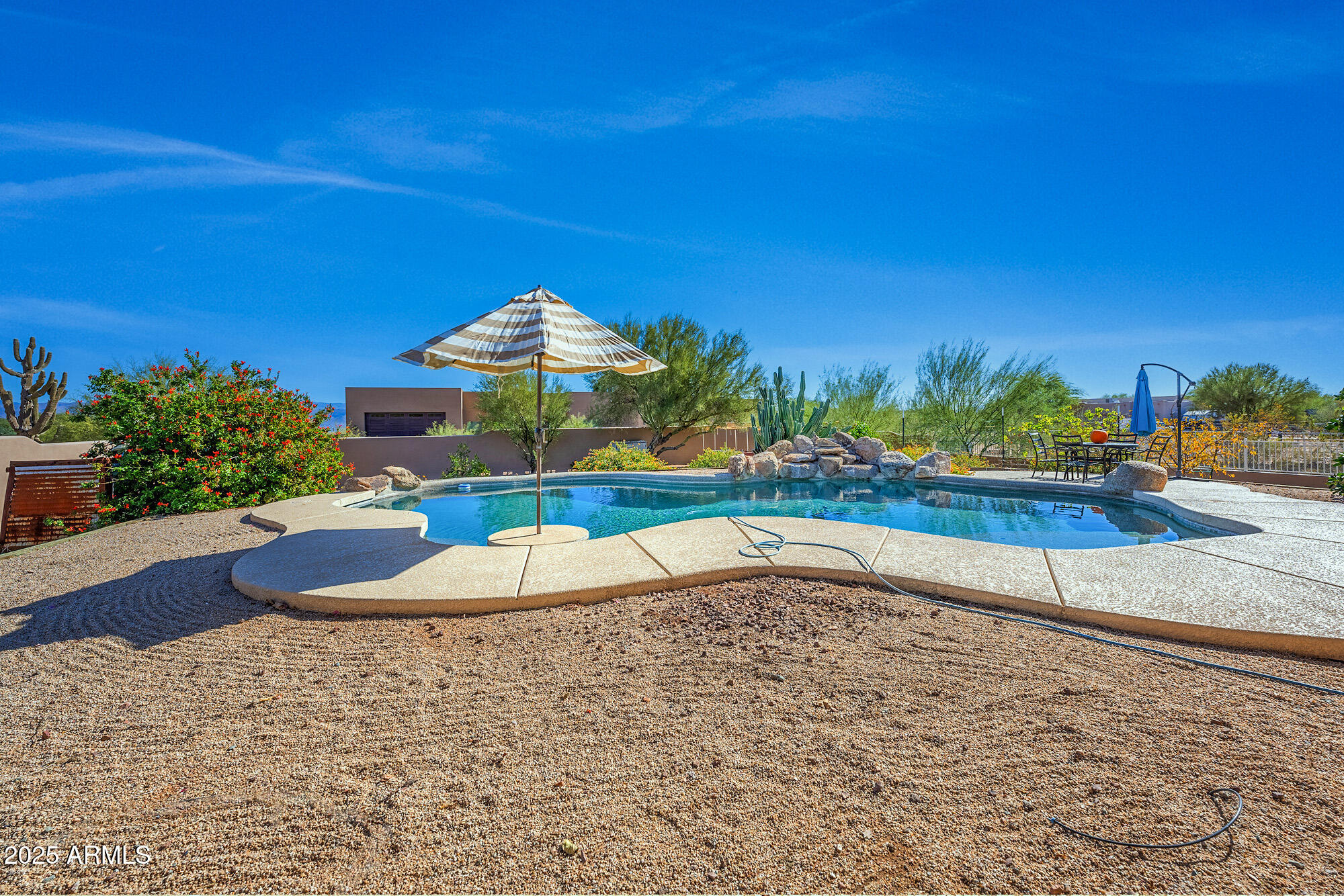 15339 E RED BIRD Road