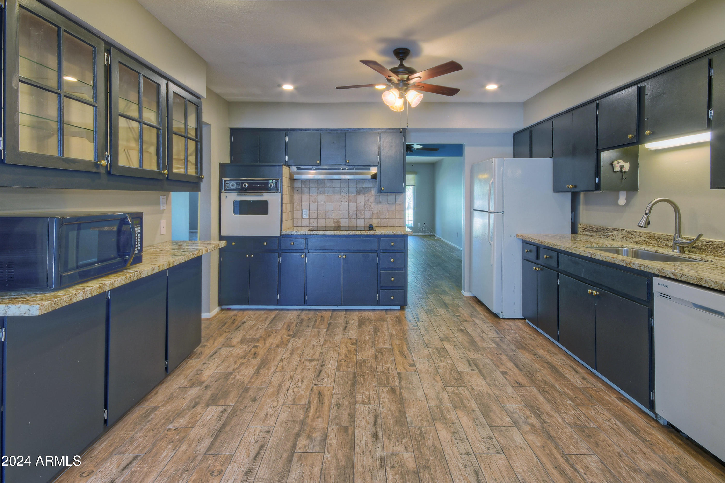 6115 N 12TH Street # 1